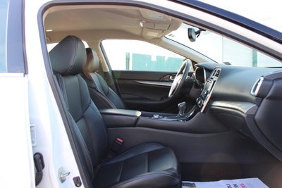 2017 Nissan Maxima SV