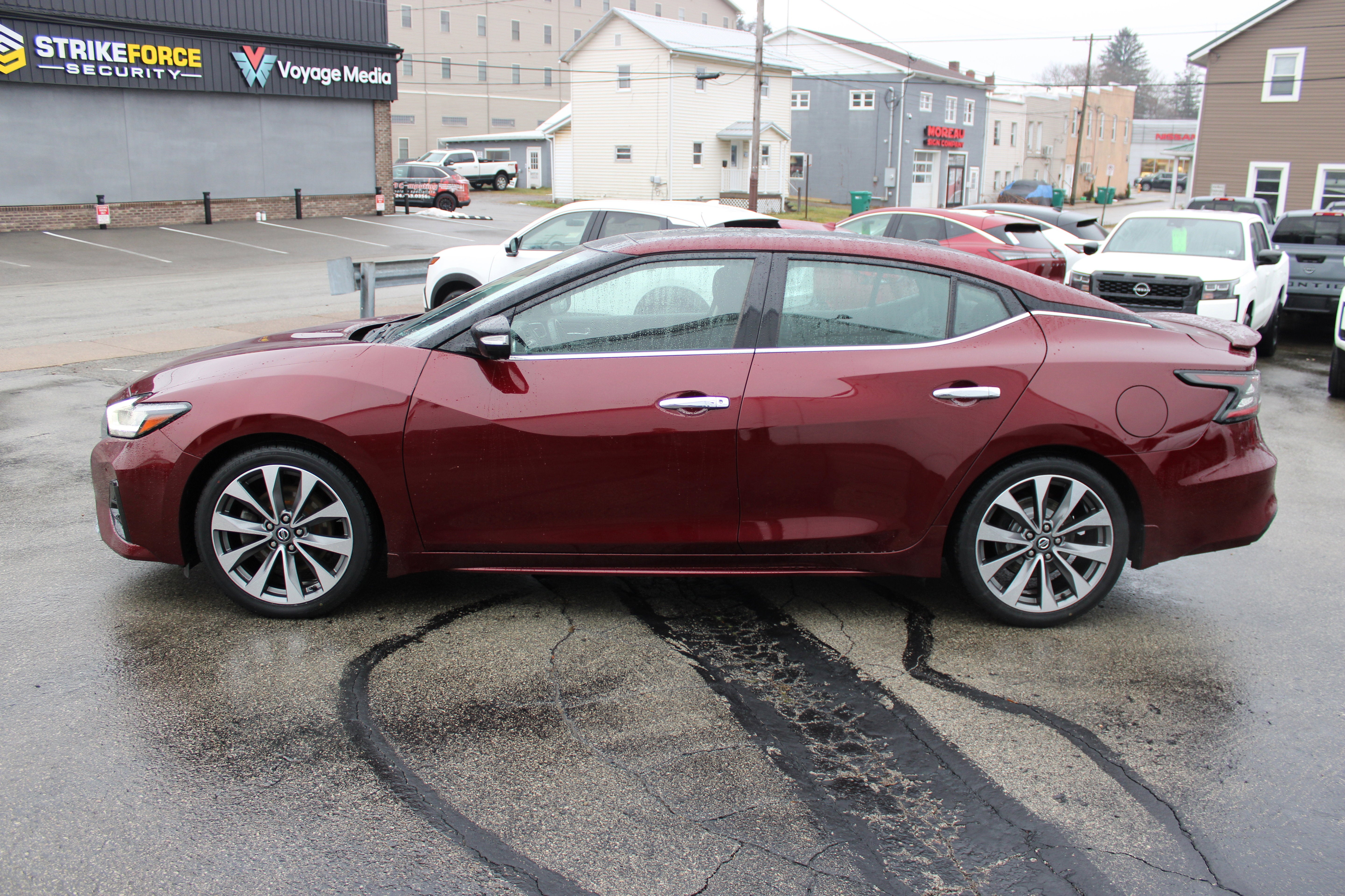 2020 Nissan Maxima Platinum