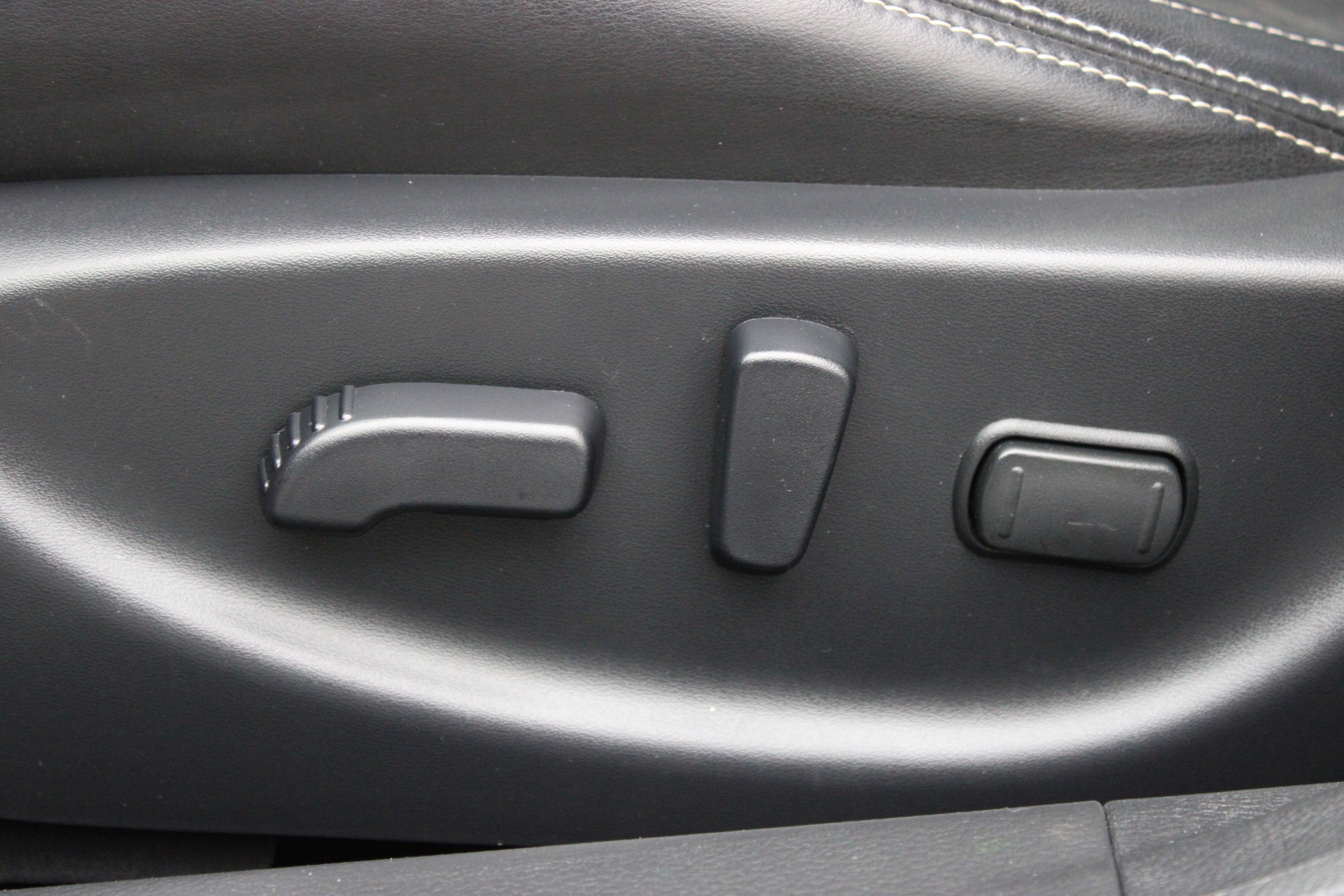 2020 Nissan Maxima Platinum