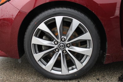 2020 Nissan Maxima Platinum