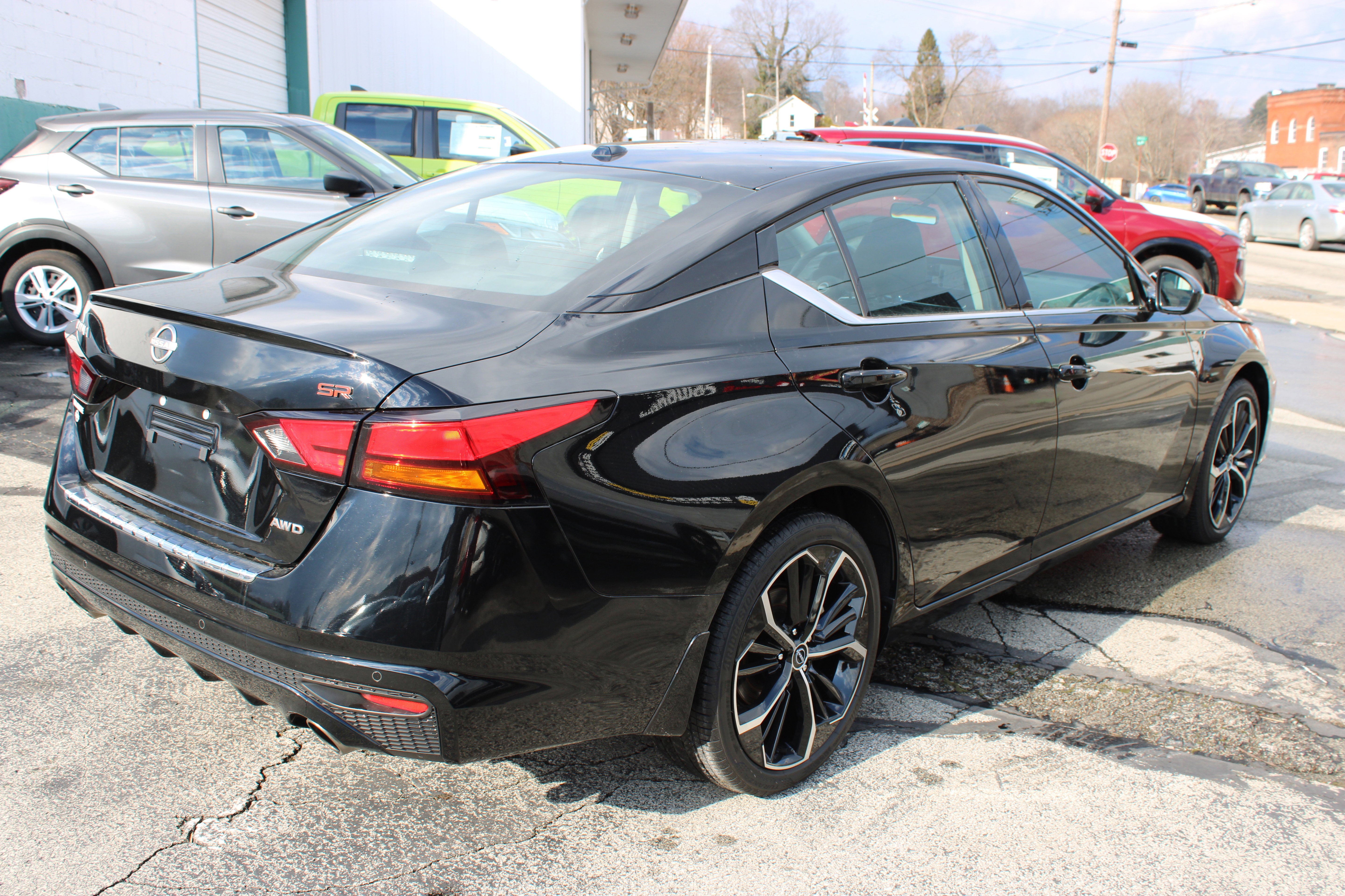 2023 Nissan Altima 2.5 SR