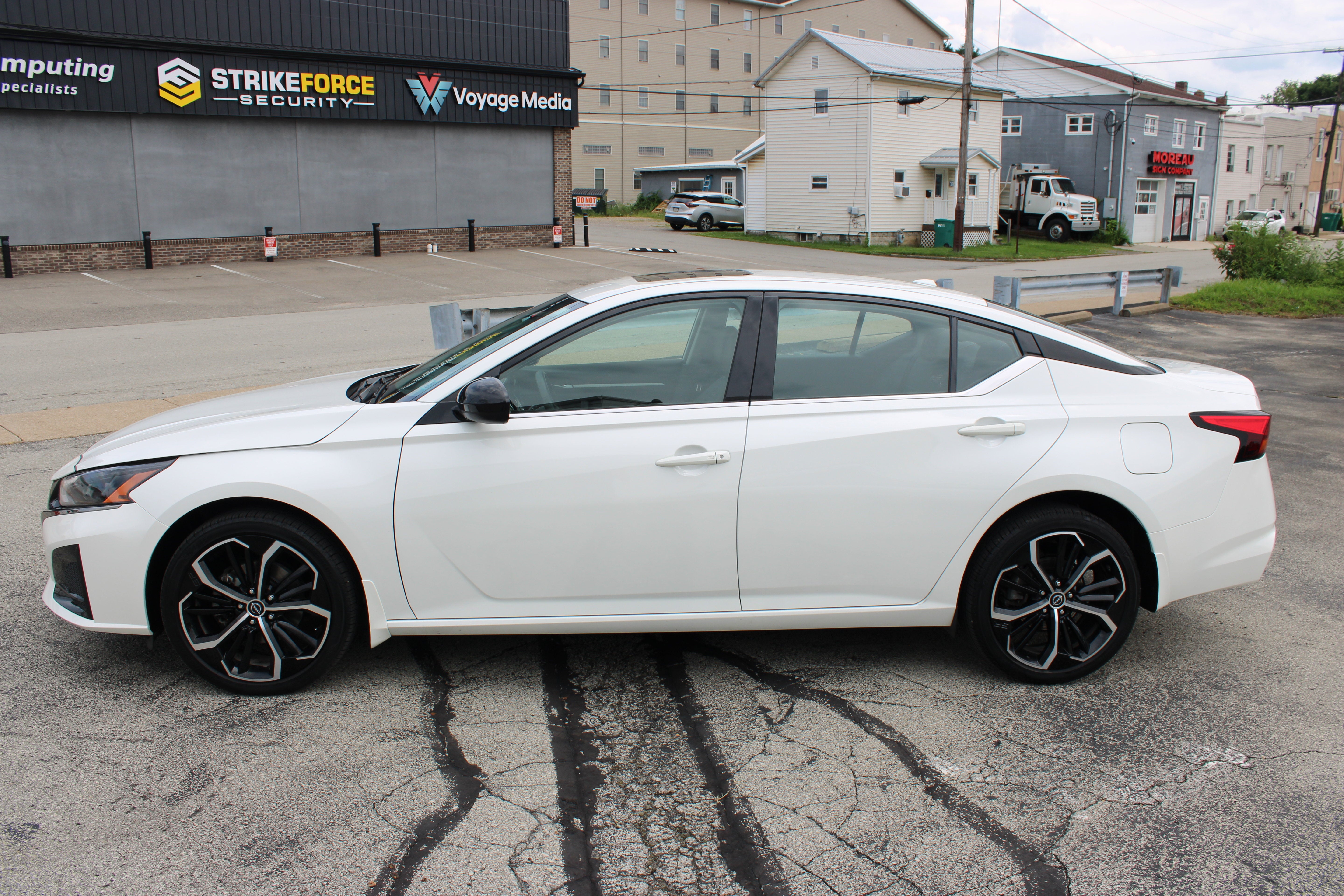 2024 Nissan Altima 2.5 SR