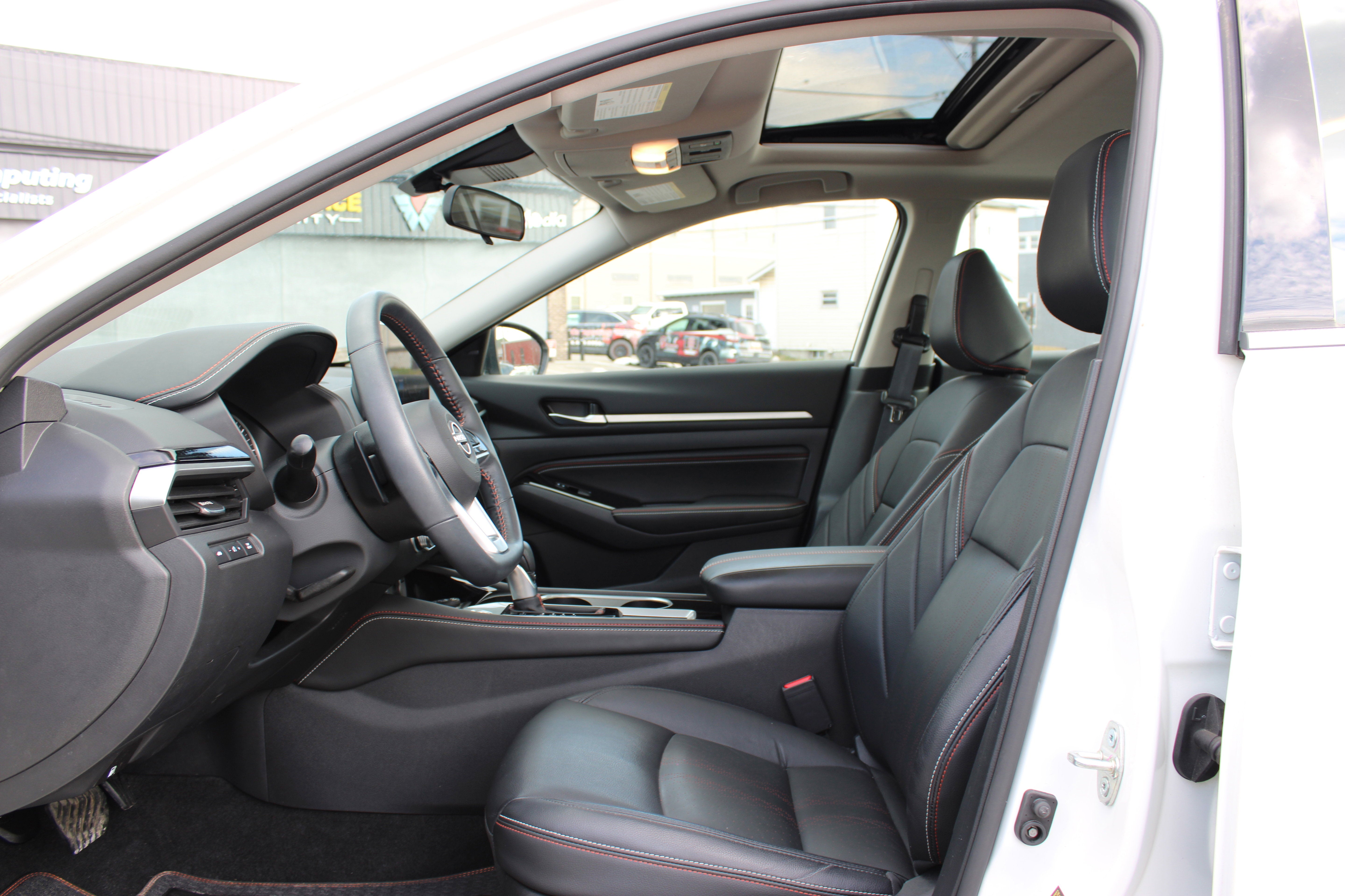 2023 Nissan Altima 2.5 SR