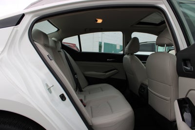 2023 Nissan Altima 2.5 SL