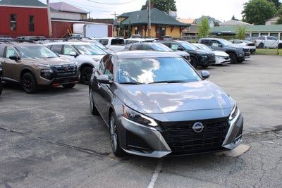 2025 Nissan Altima SL