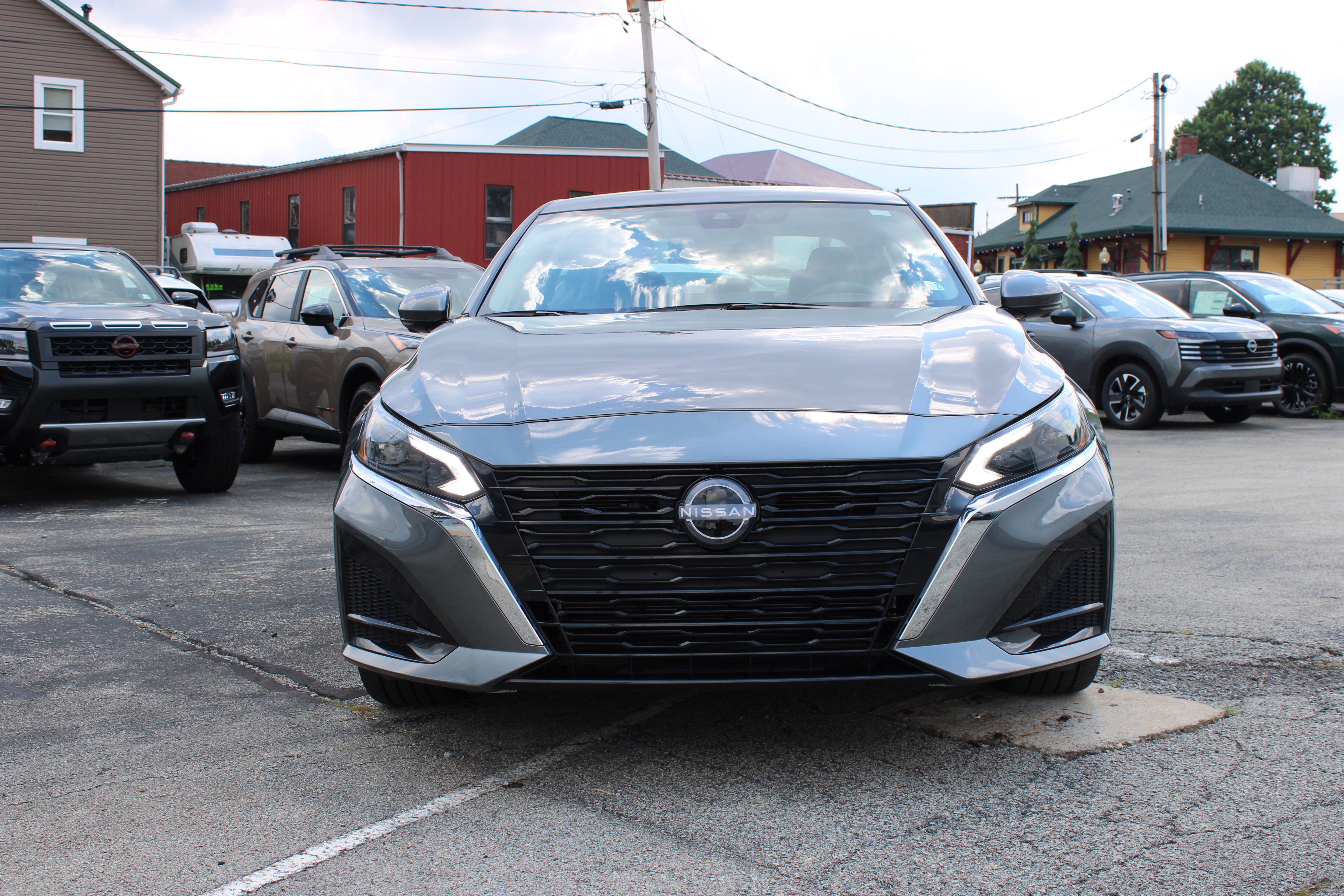 2025 Nissan Altima SL