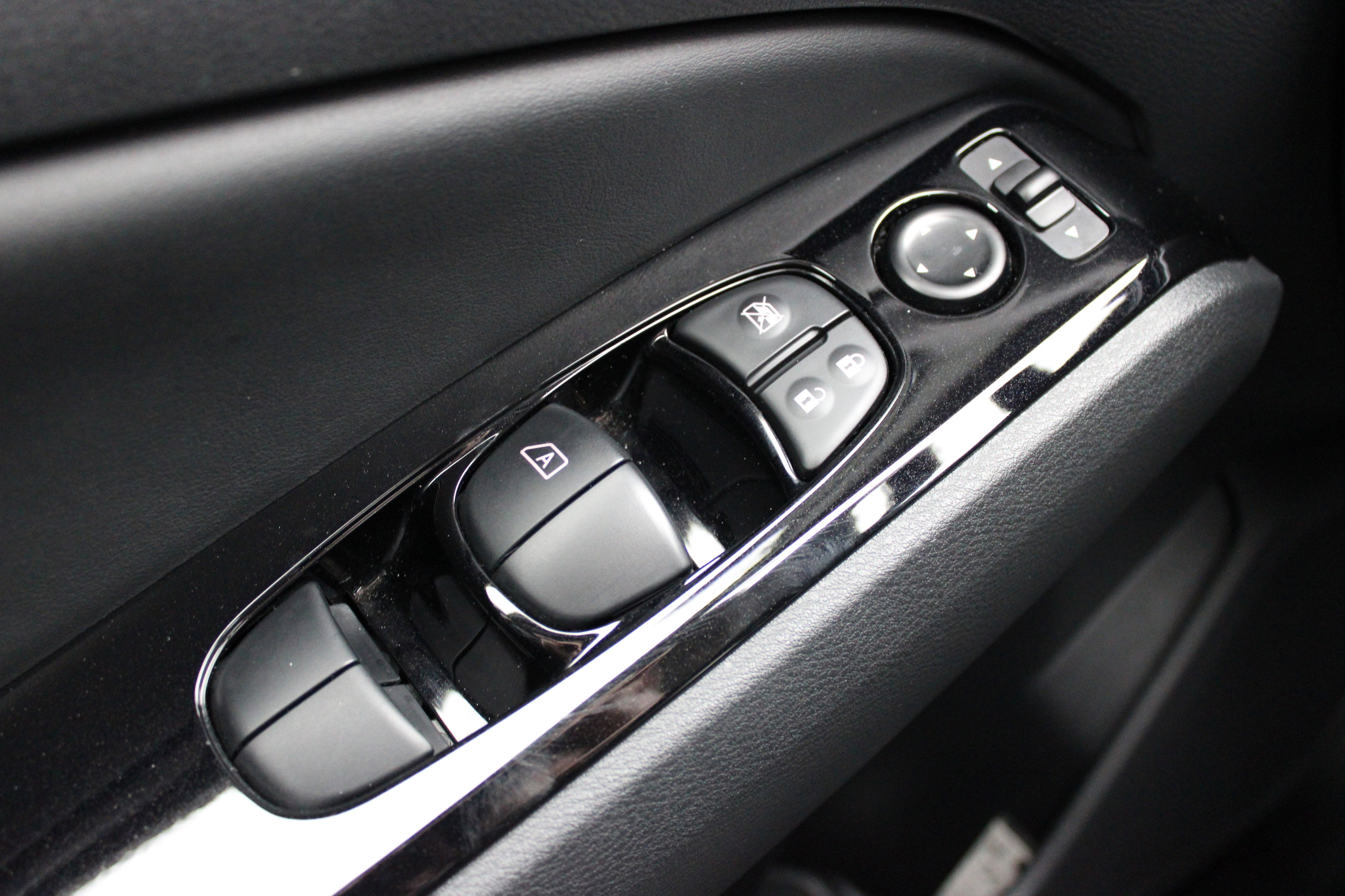 2025 Nissan Altima SL