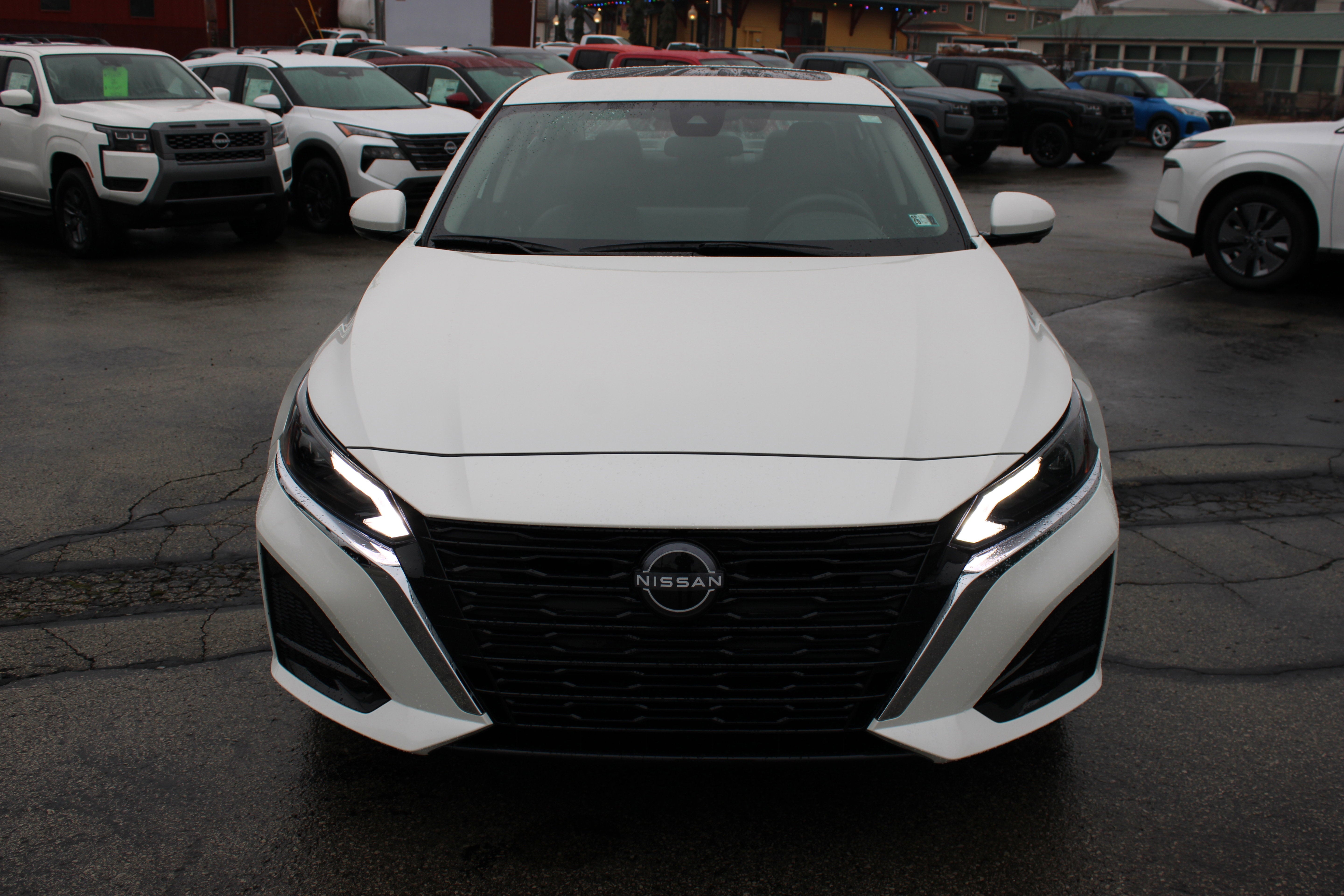 2025 Nissan Altima SL