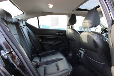 2021 Nissan Altima 2.5 Platinum