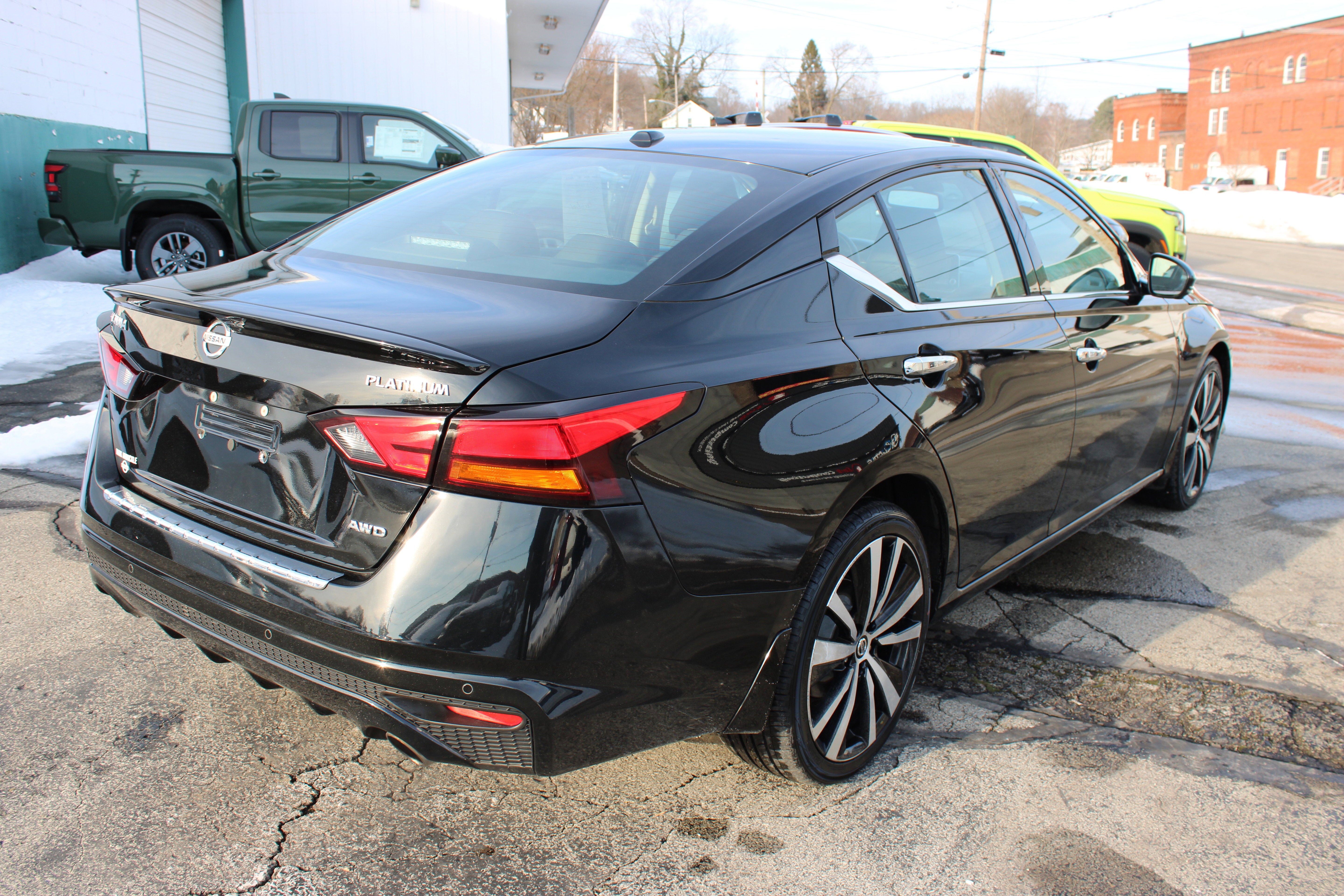 2021 Nissan Altima 2.5 Platinum