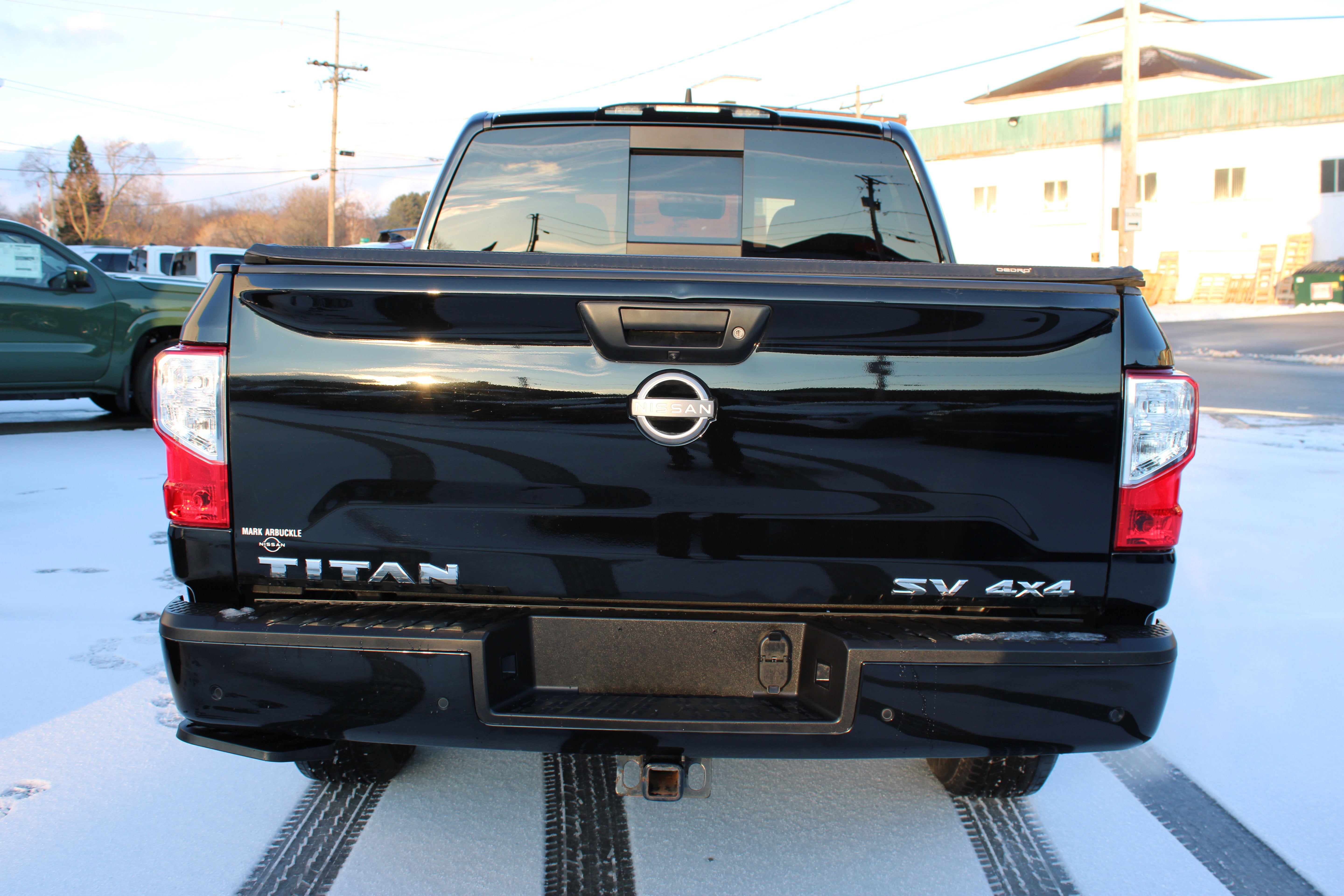 2024 Nissan Titan SV