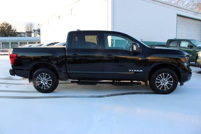 2024 Nissan Titan SV