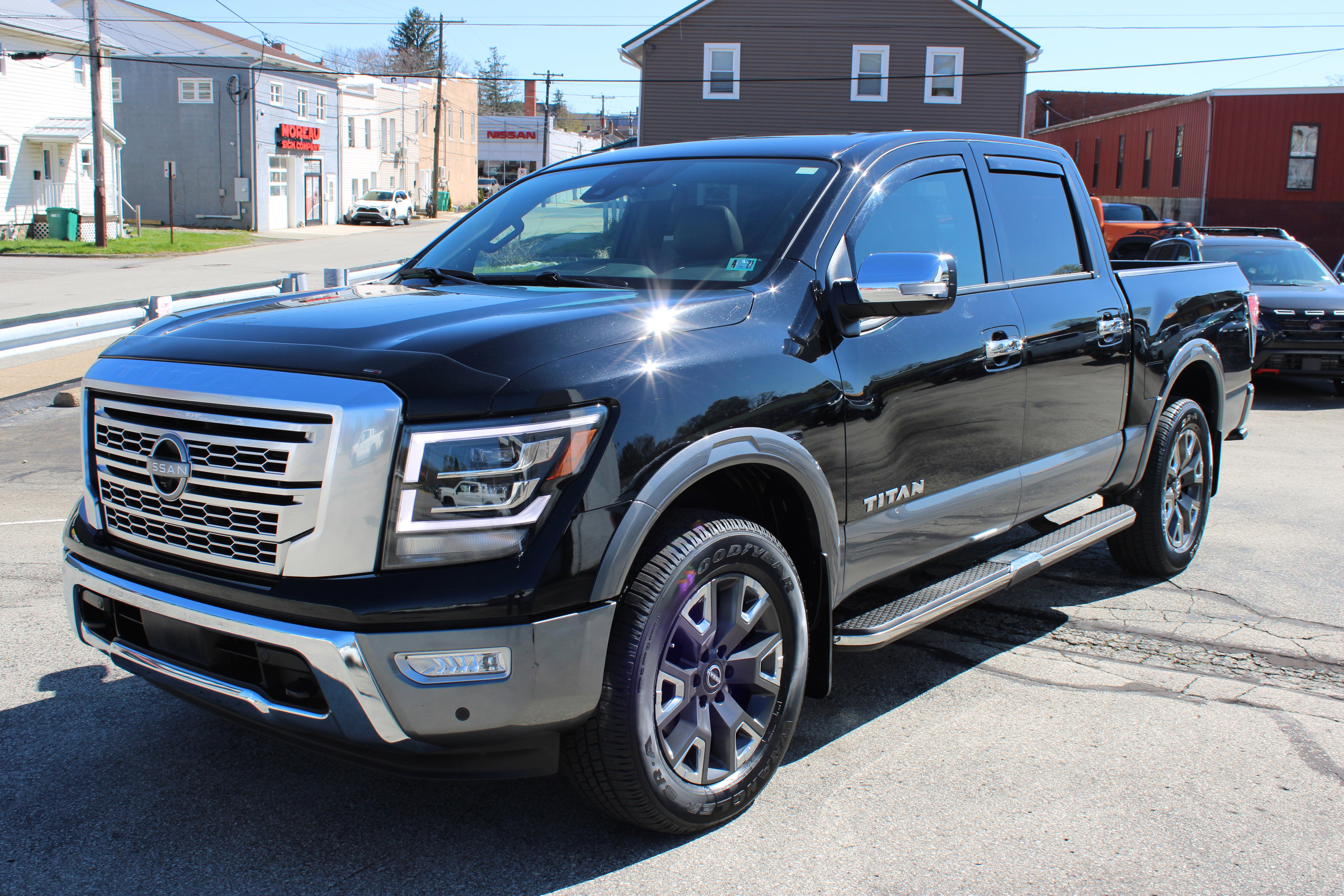 2023 Nissan Titan Platinum Reserve