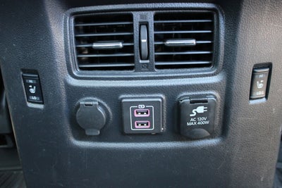 2023 Nissan Titan Platinum Reserve