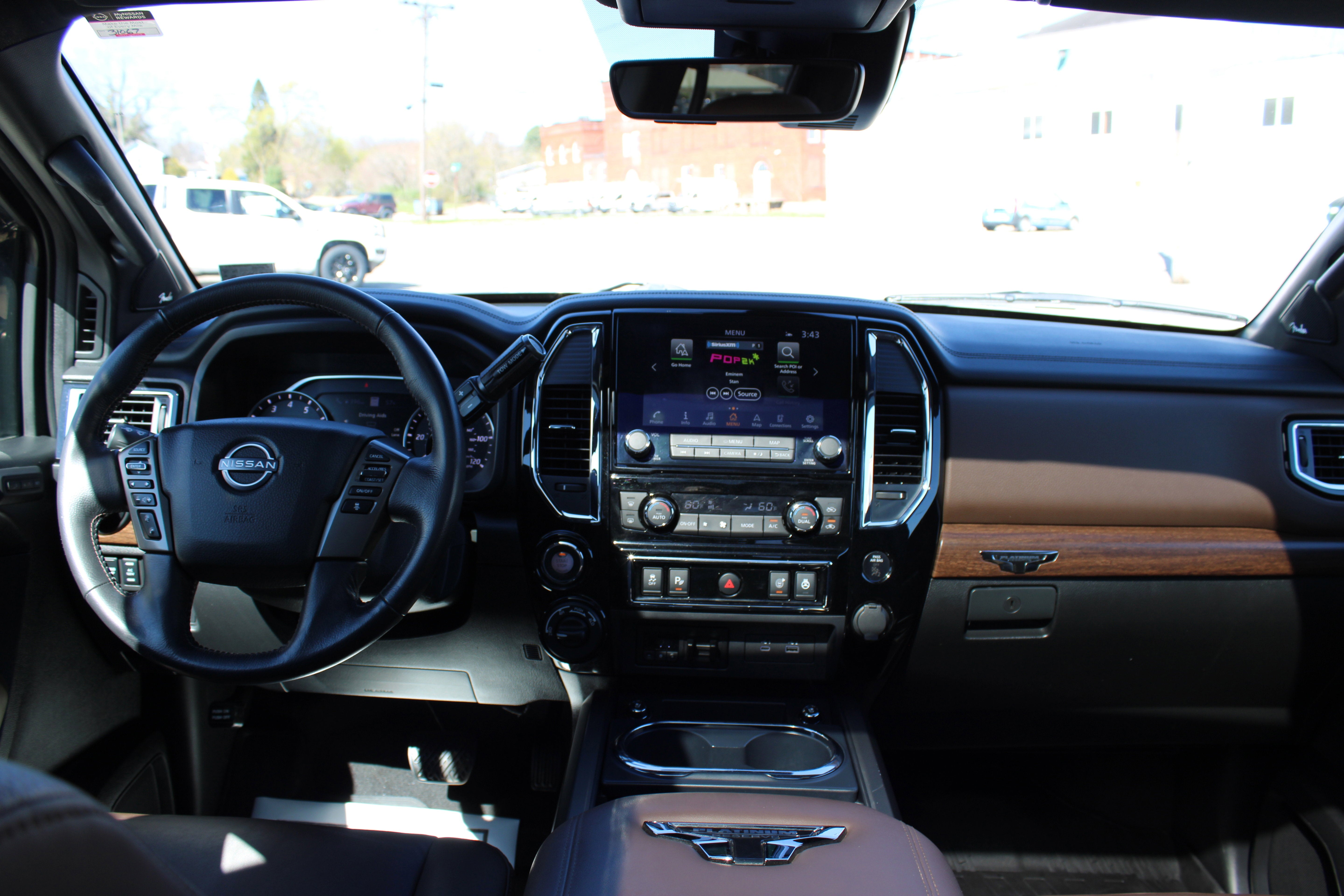 2023 Nissan Titan Platinum Reserve