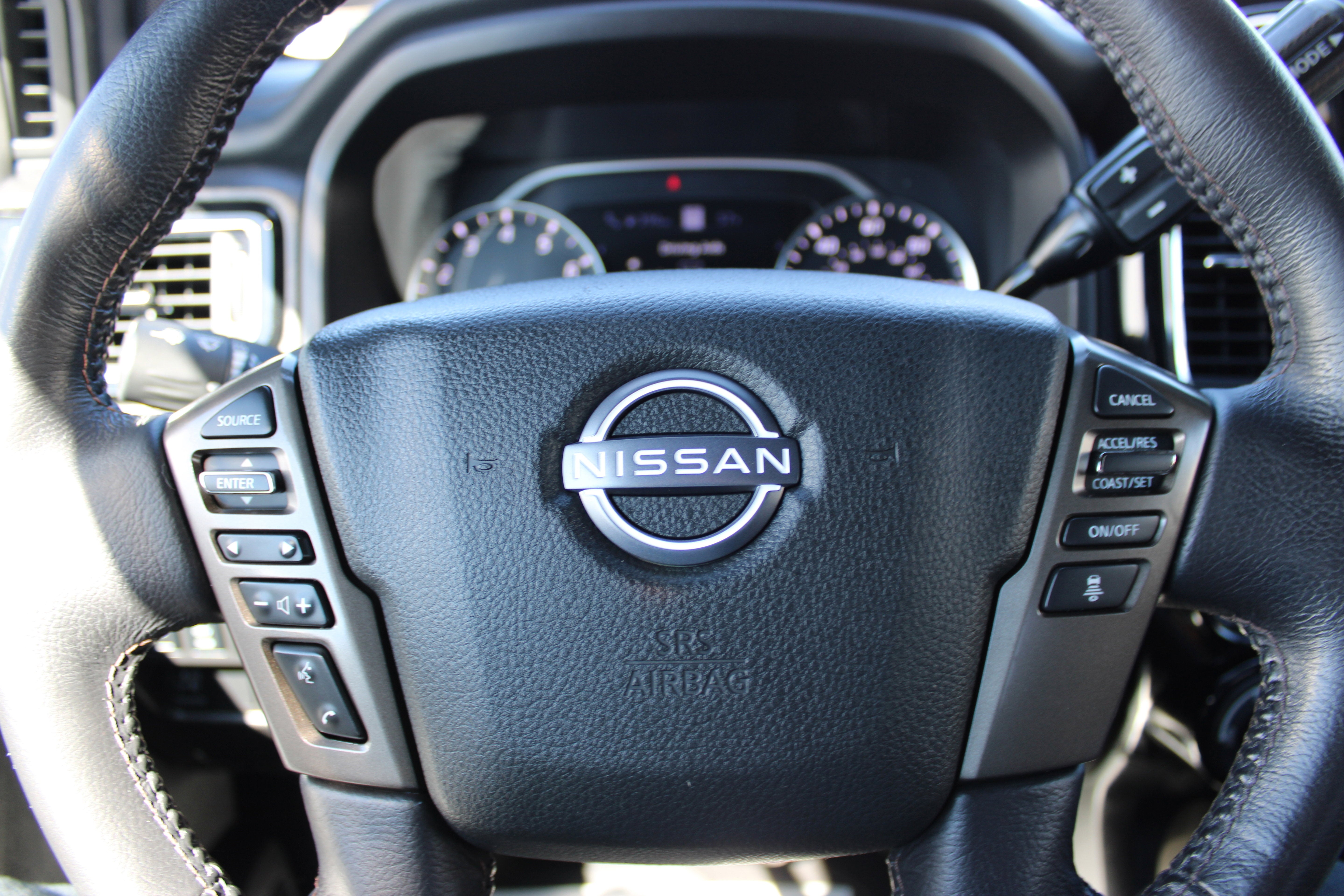 2023 Nissan Titan Platinum Reserve