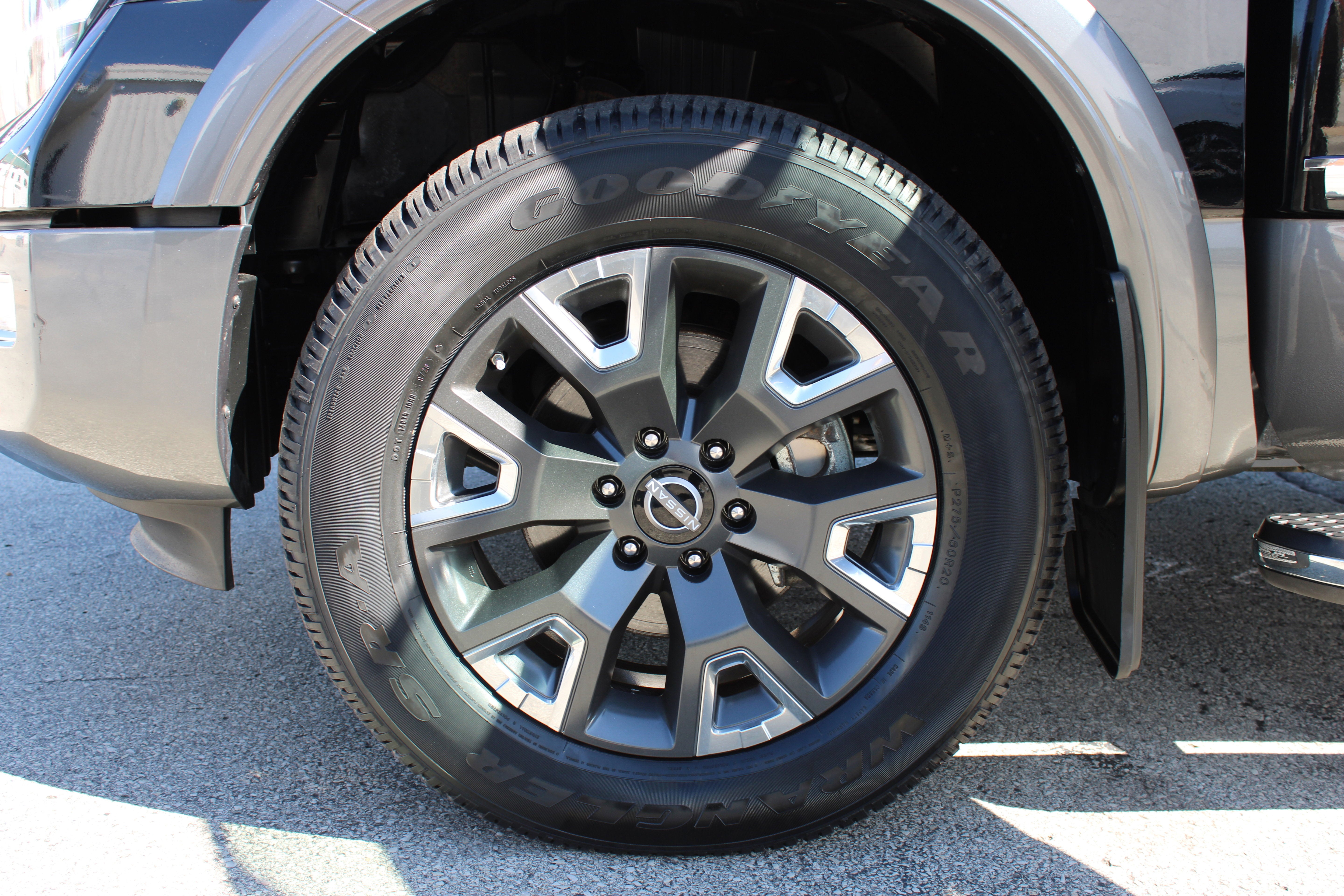 2023 Nissan Titan Platinum Reserve