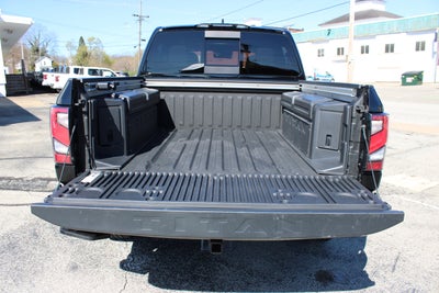2023 Nissan Titan Platinum Reserve