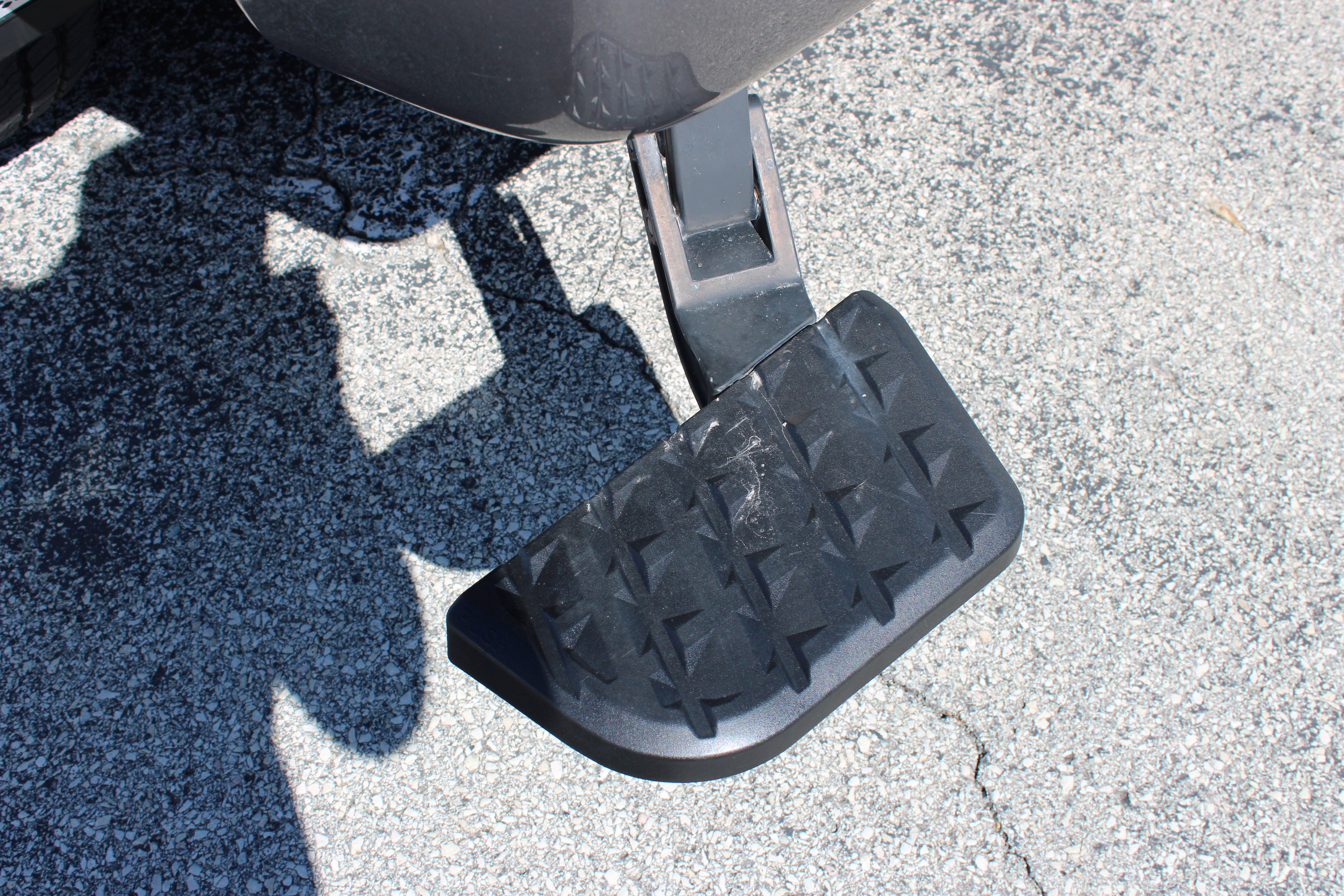 2023 Nissan Titan Platinum Reserve