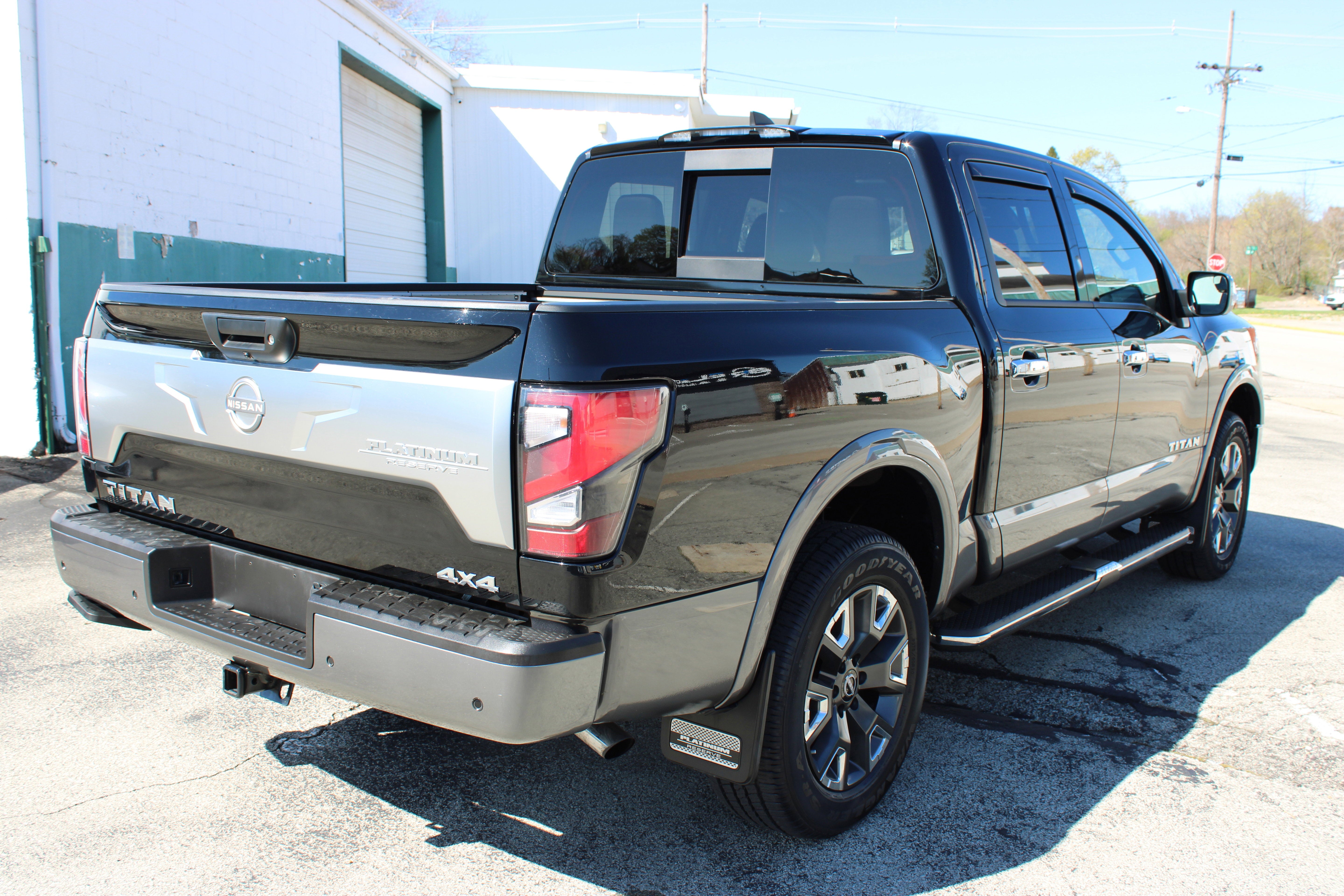 2023 Nissan Titan Platinum Reserve