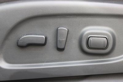 2022 Nissan Titan SV