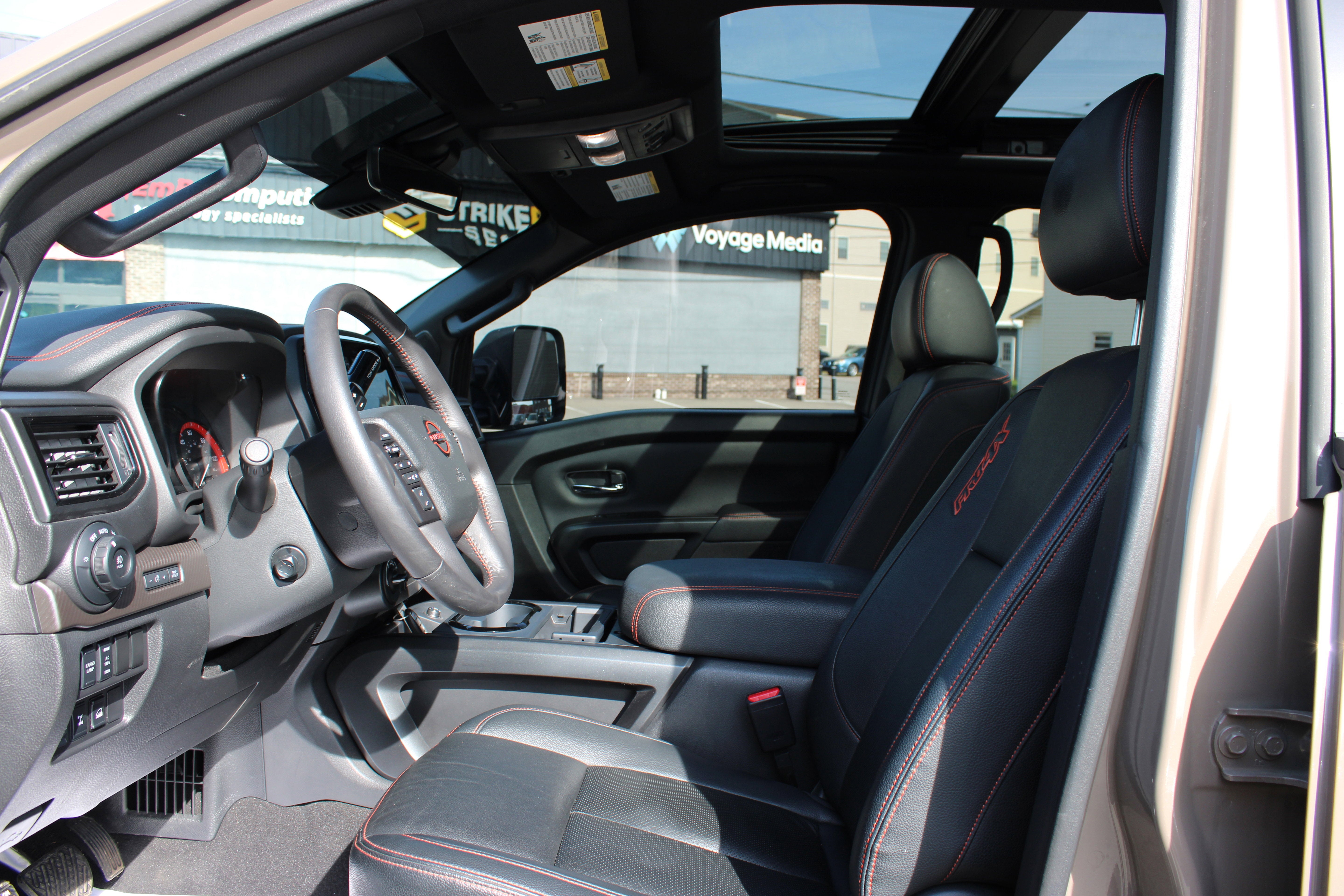 2024 Nissan Titan PRO-4X