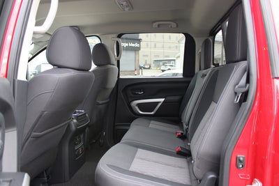 2024 Nissan Titan XD SV