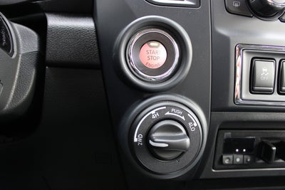 2024 Nissan Titan XD SV