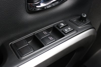 2024 Nissan Titan XD SV