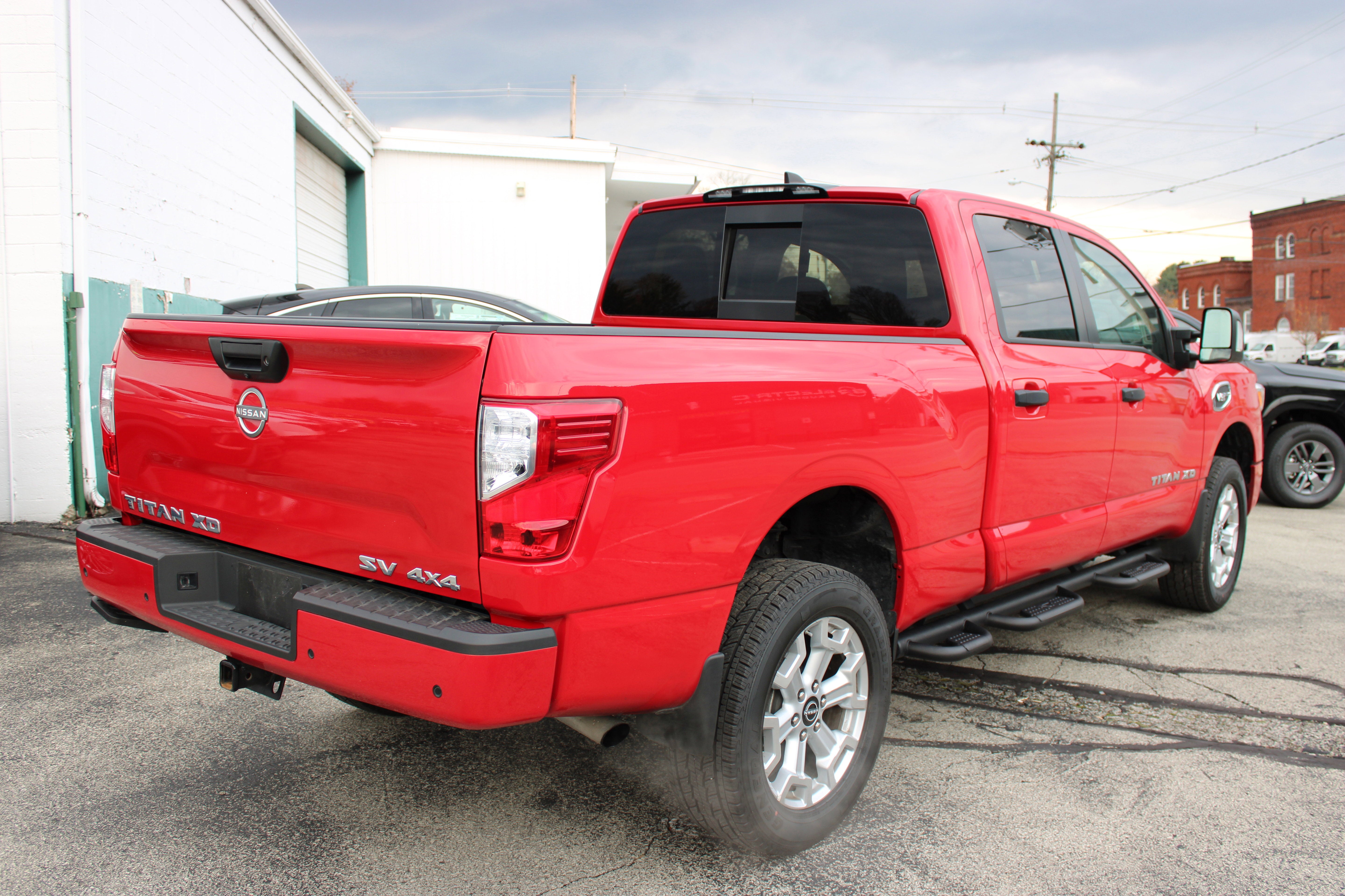 2024 Nissan Titan XD SV