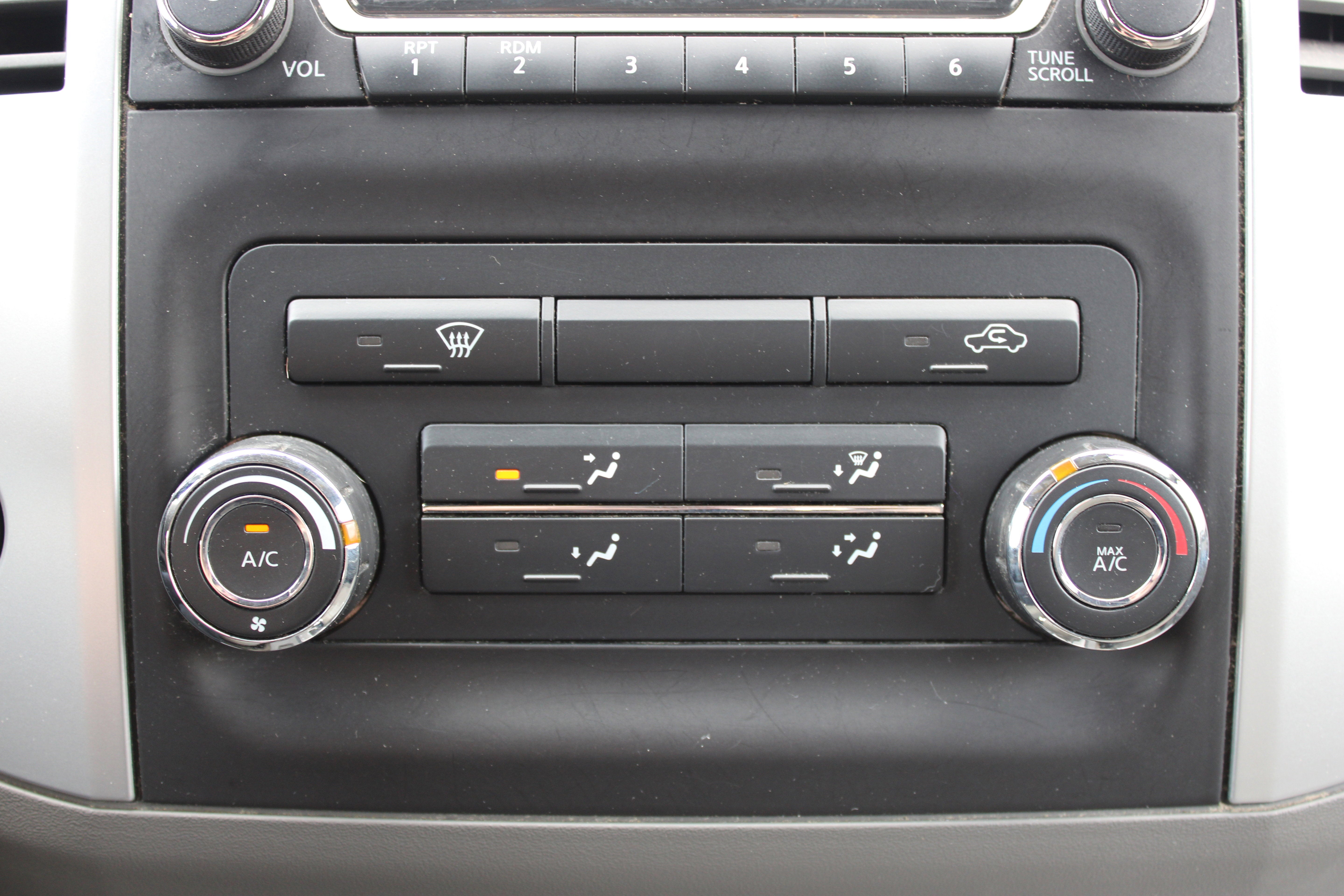 2015 Nissan Frontier SV