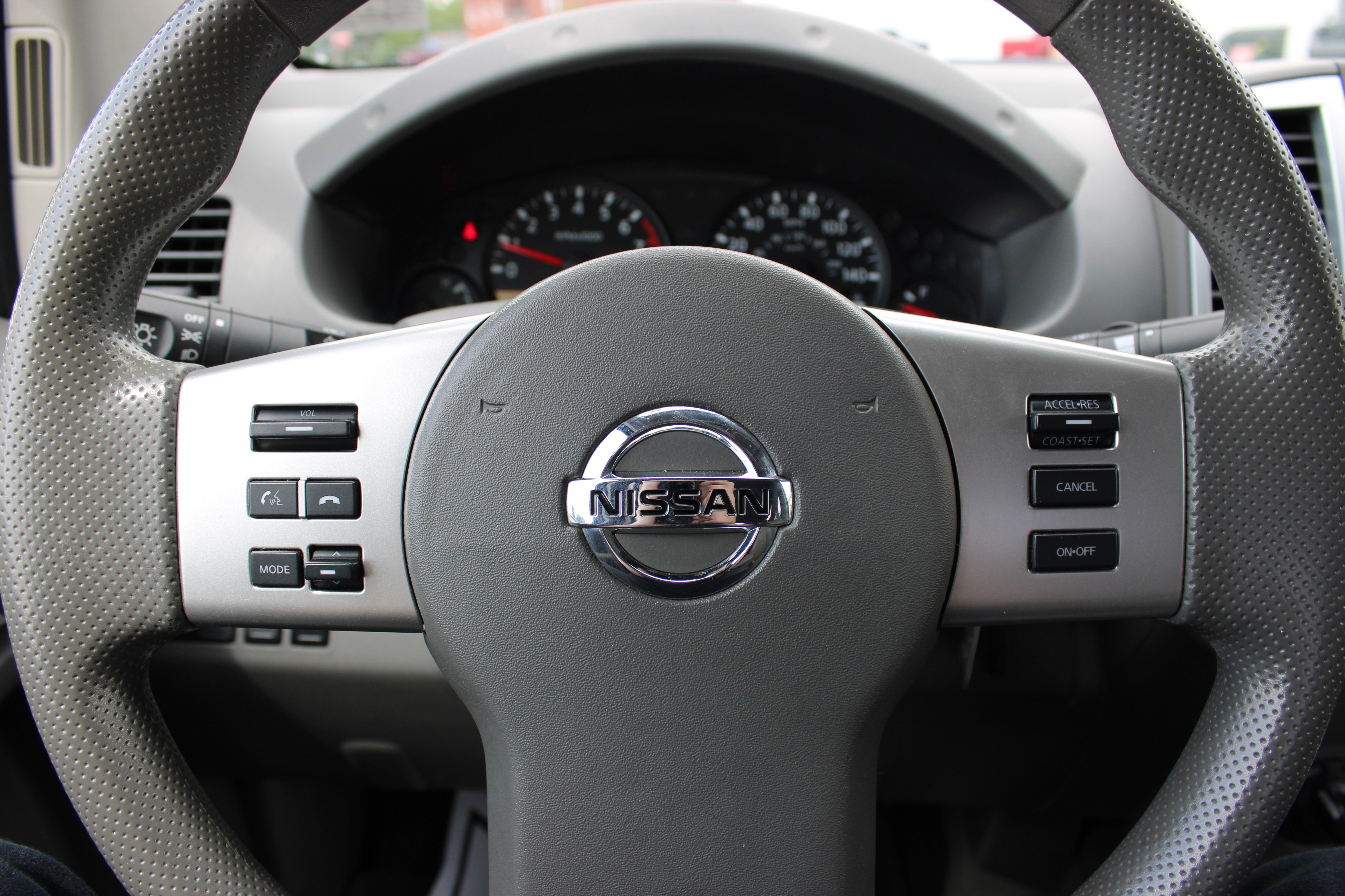 2015 Nissan Frontier SV