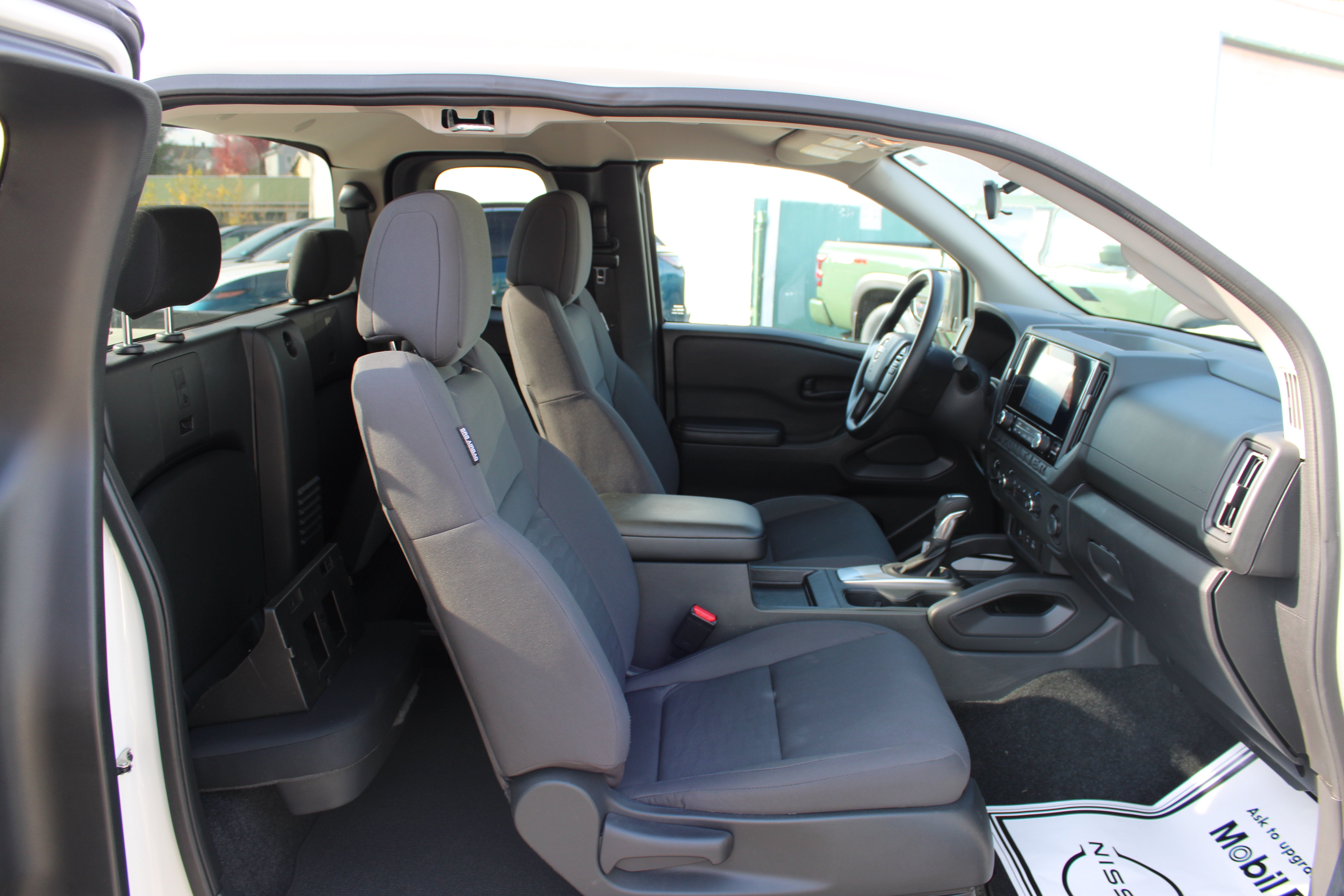 2025 Nissan Frontier S