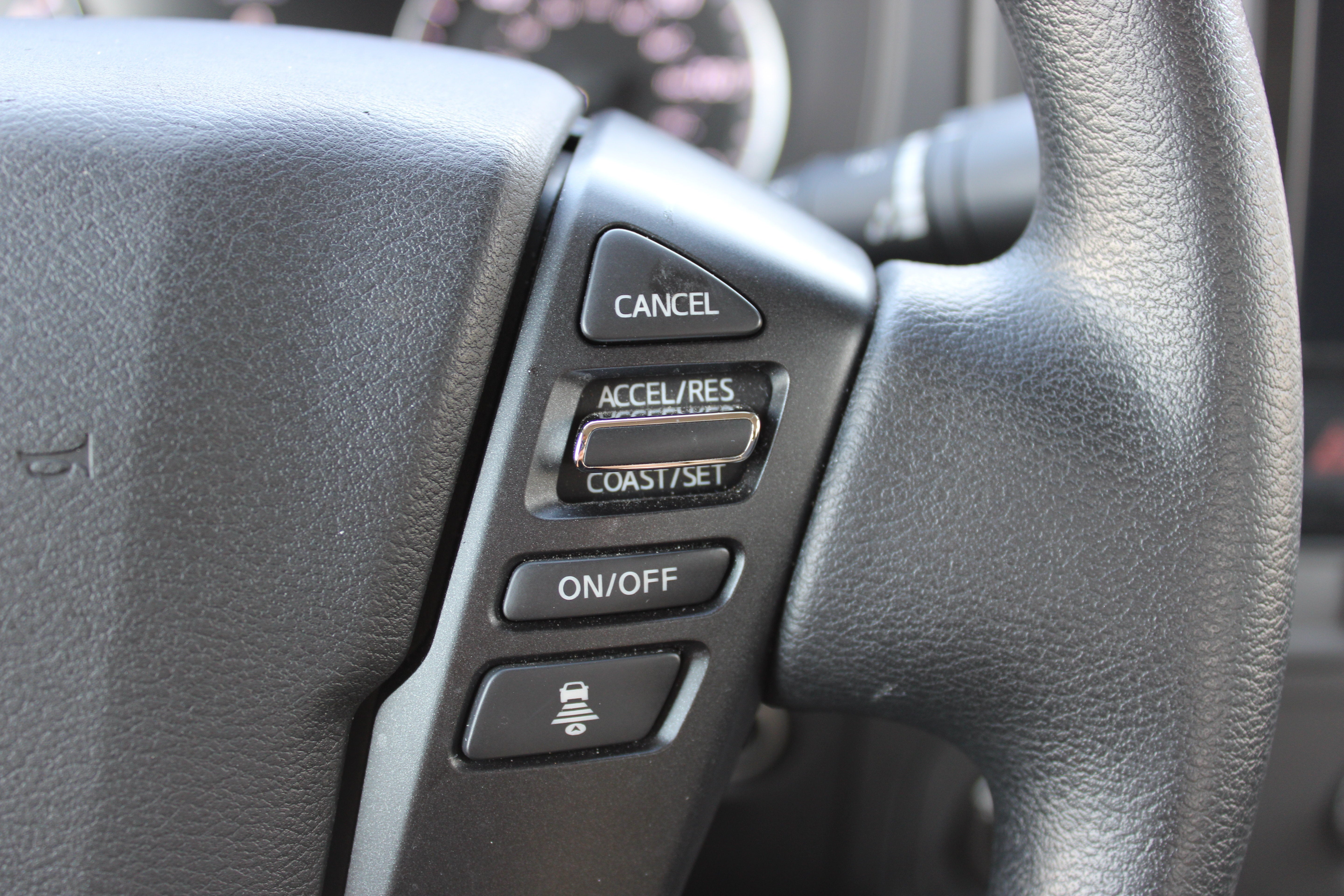2025 Nissan Frontier S