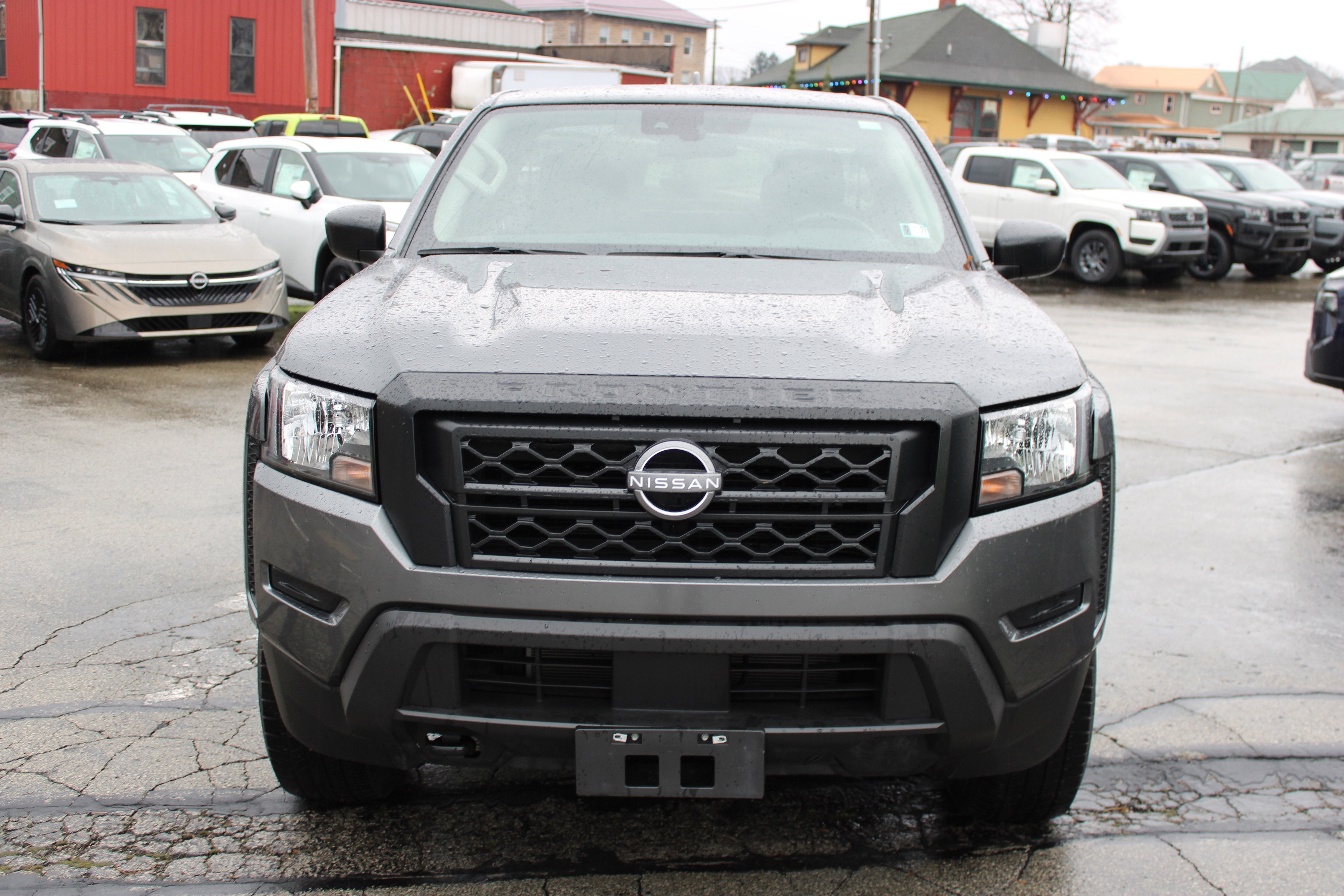 2023 Nissan Frontier S