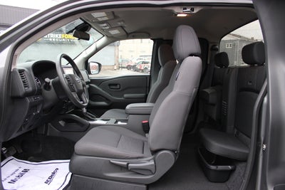 2023 Nissan Frontier S