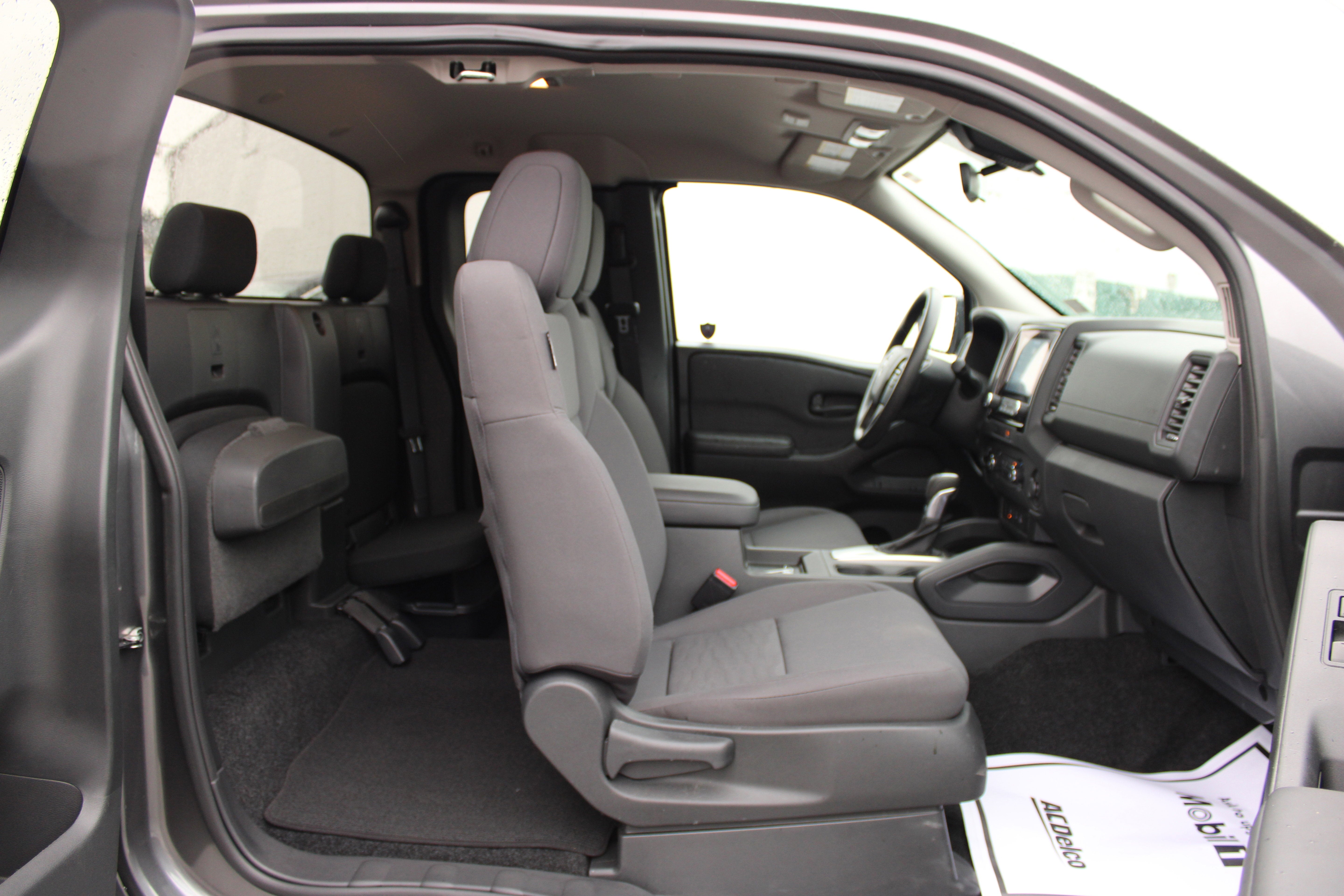 2023 Nissan Frontier S