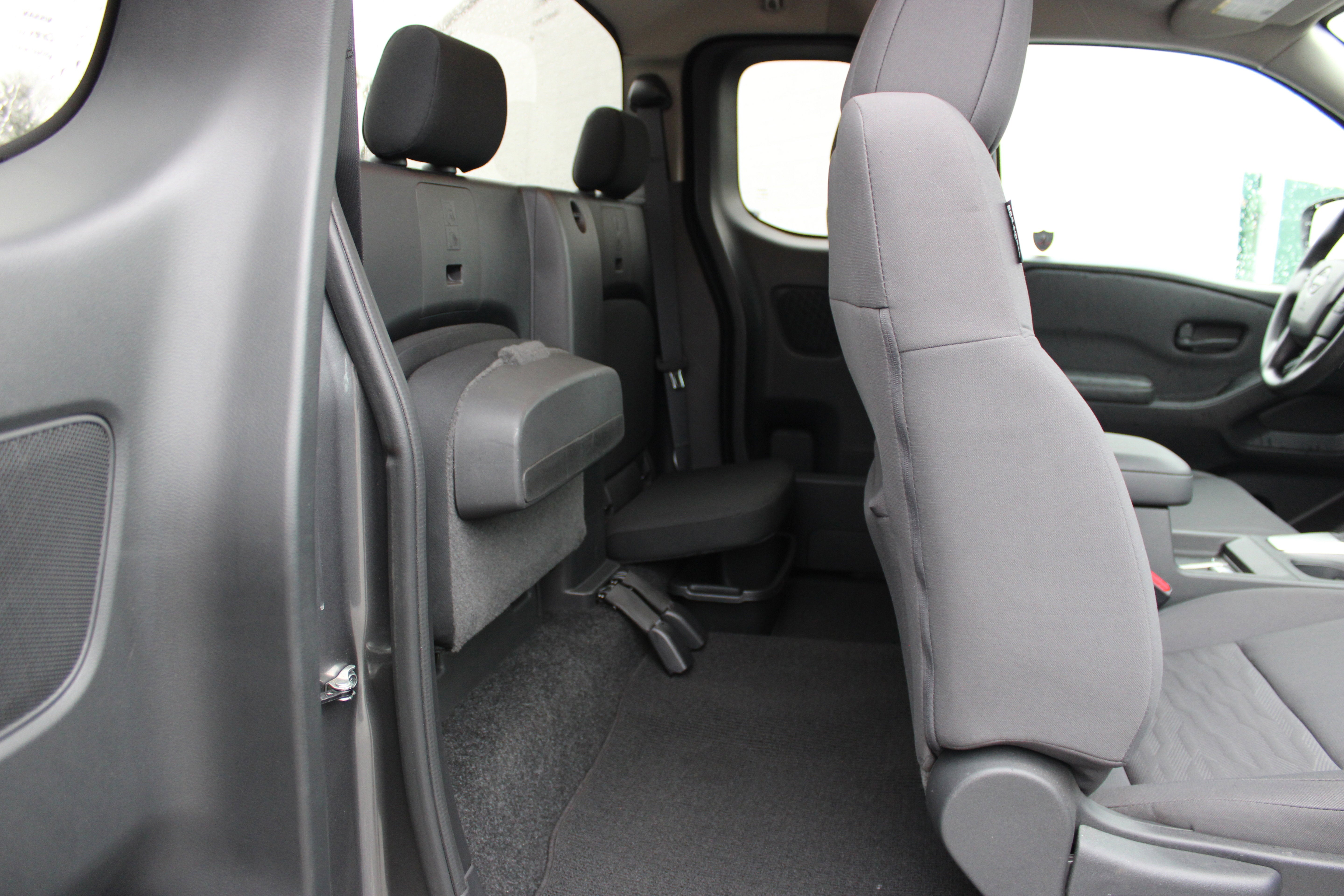 2023 Nissan Frontier S