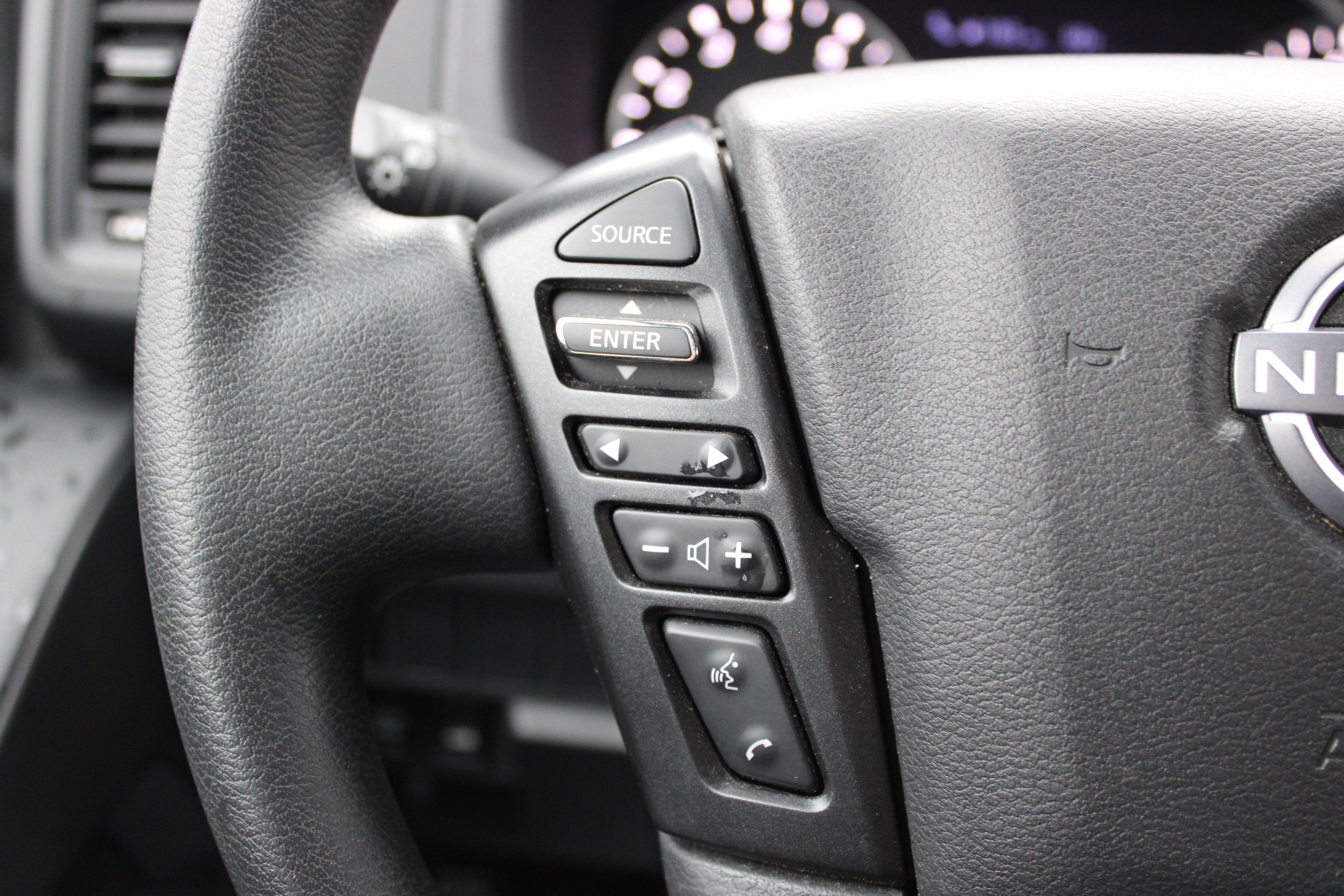 2023 Nissan Frontier S