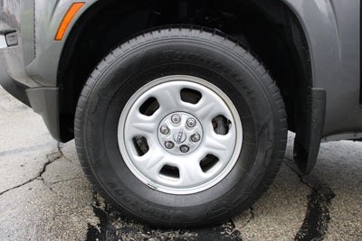 2023 Nissan Frontier S