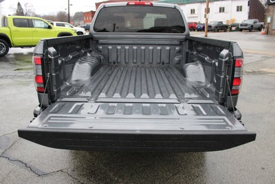 2023 Nissan Frontier S