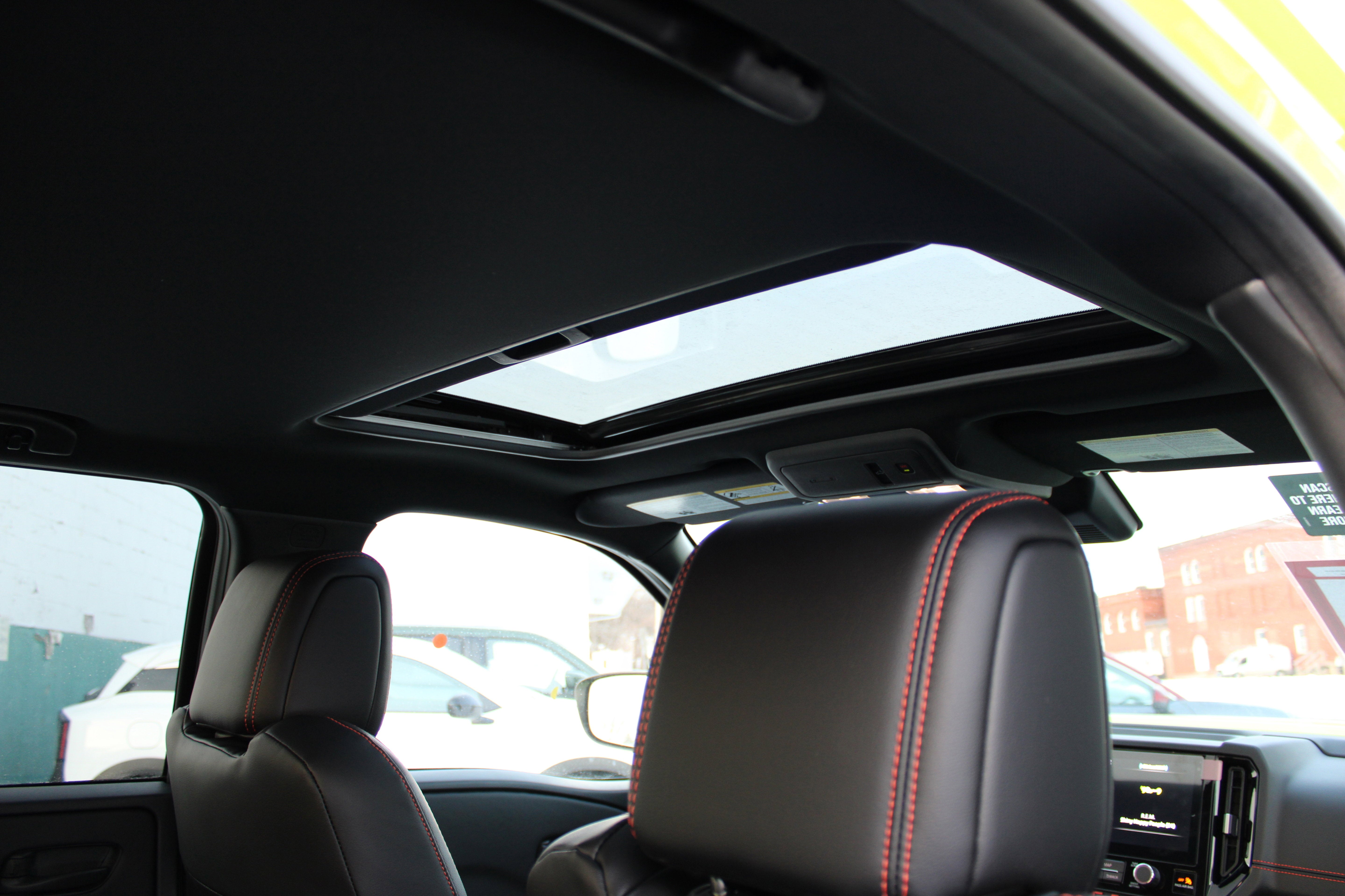 2026 Nissan Frontier PRO-4X w/R Package