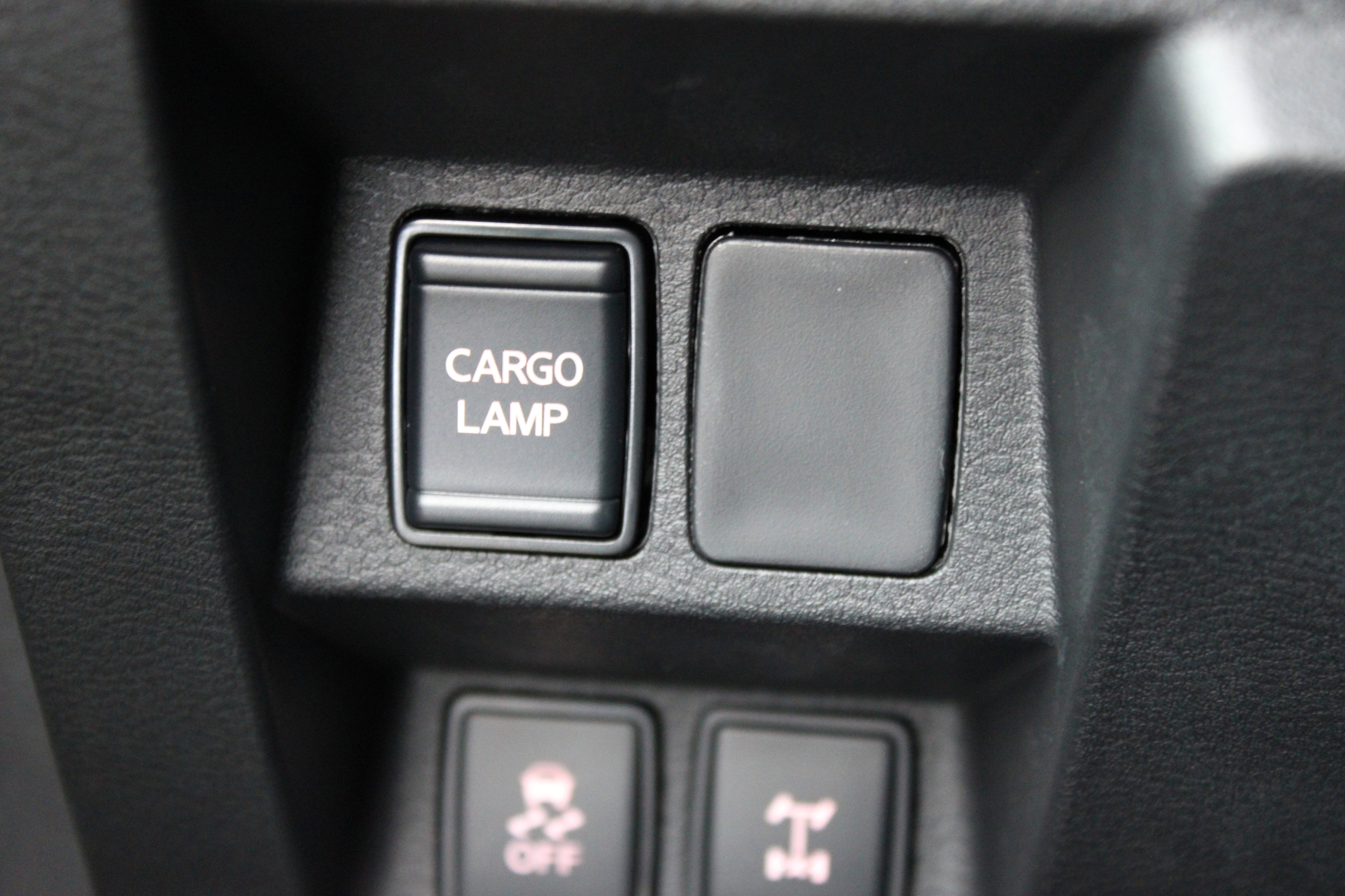 2026 Nissan Frontier PRO-4X w/R Package