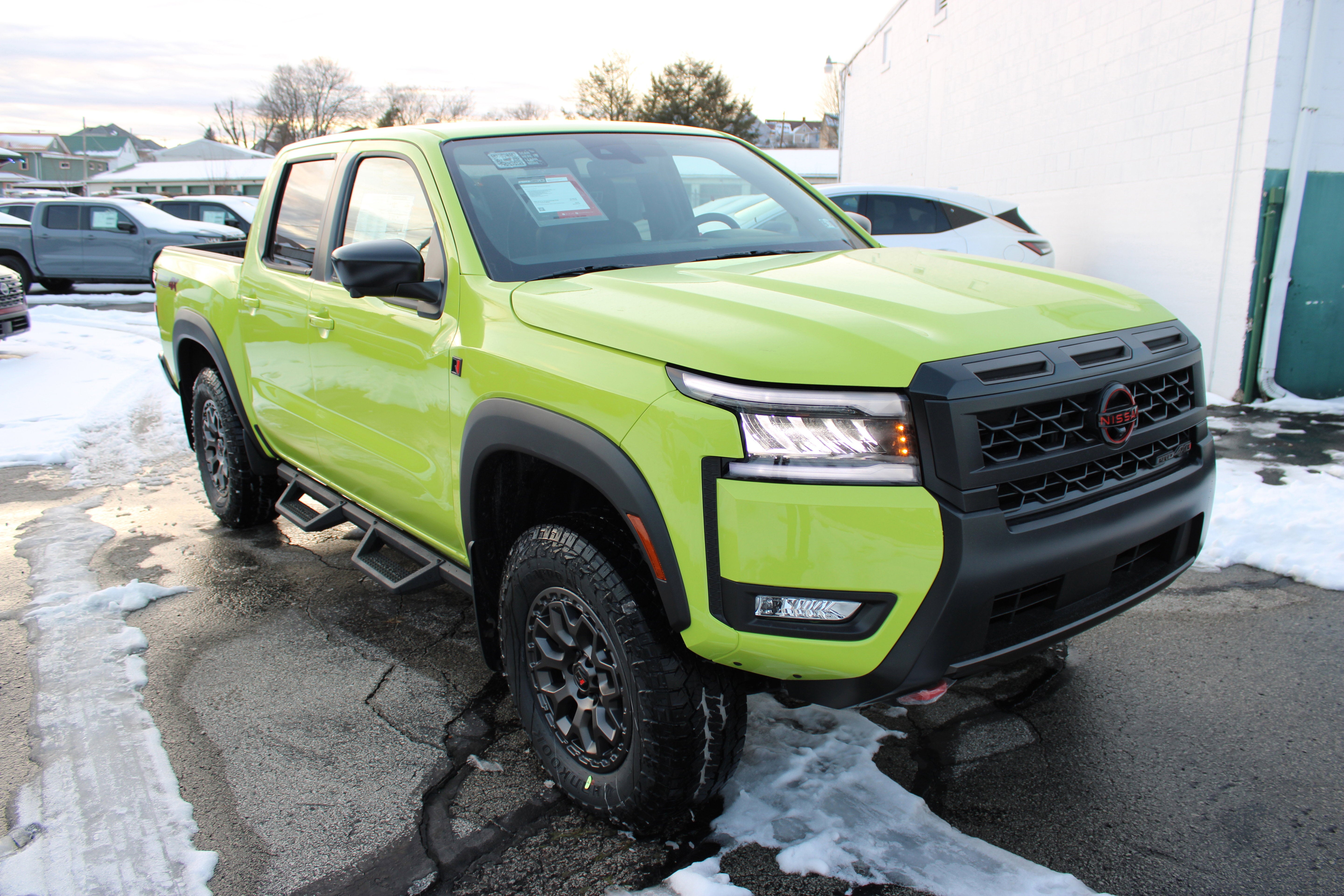 2026 Nissan Frontier PRO-4X w/R Package