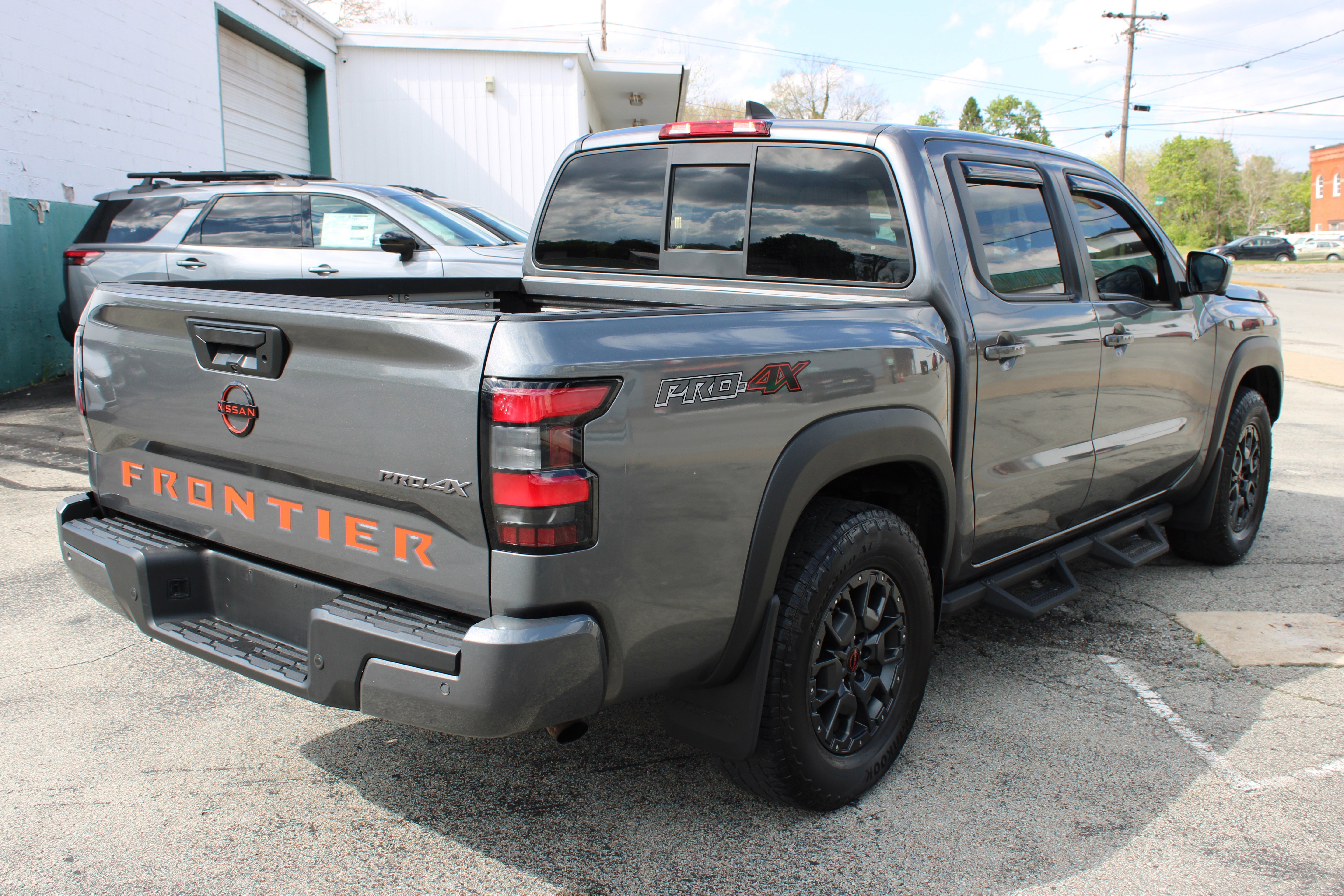 2022 Nissan Frontier PRO-4X