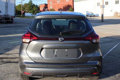 2025 Nissan Kicks Play S