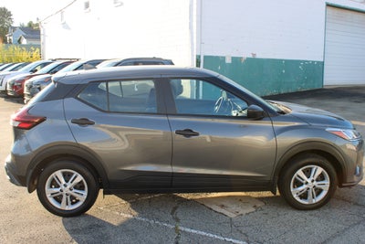 2025 Nissan Kicks Play S