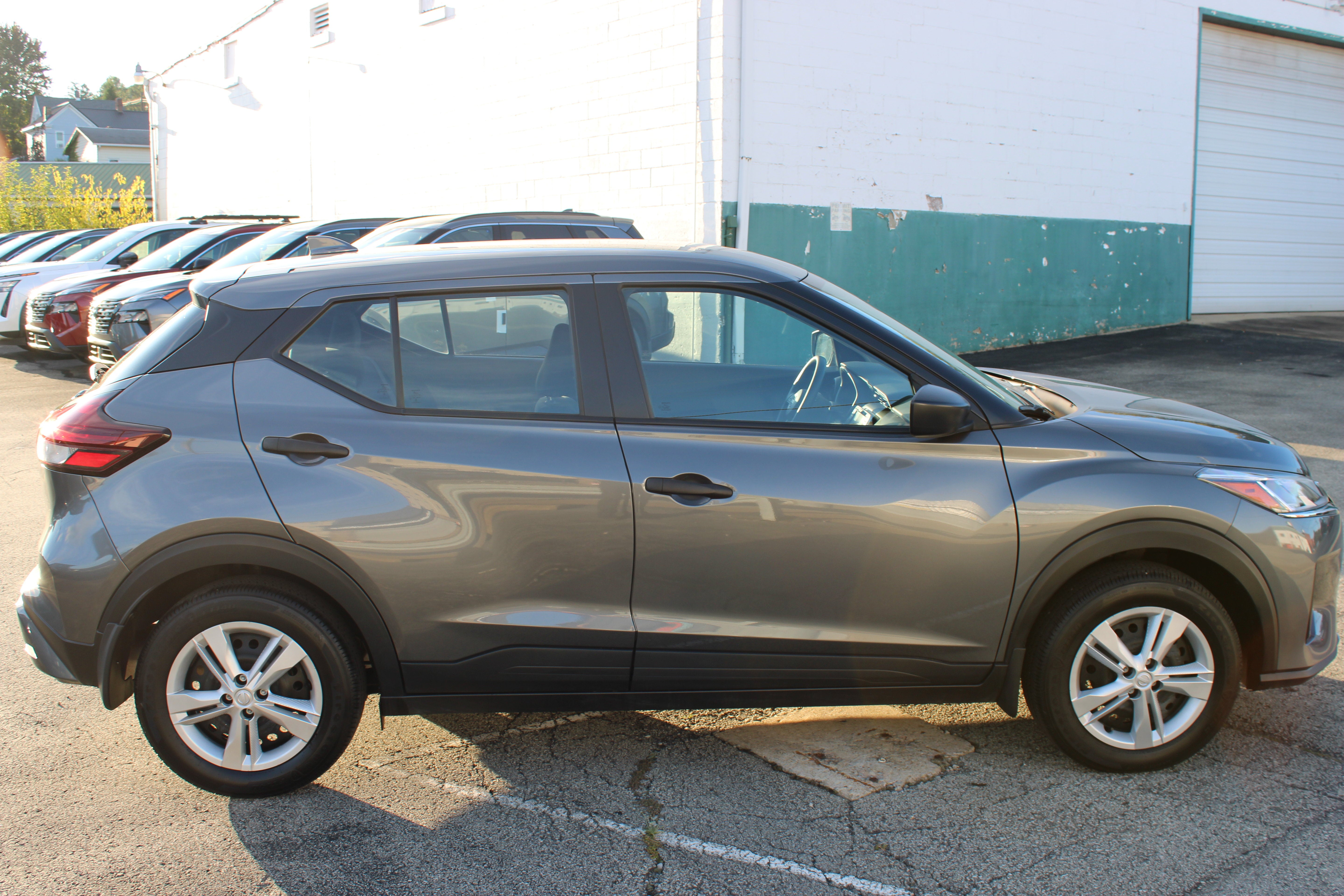 2025 Nissan Kicks Play S
