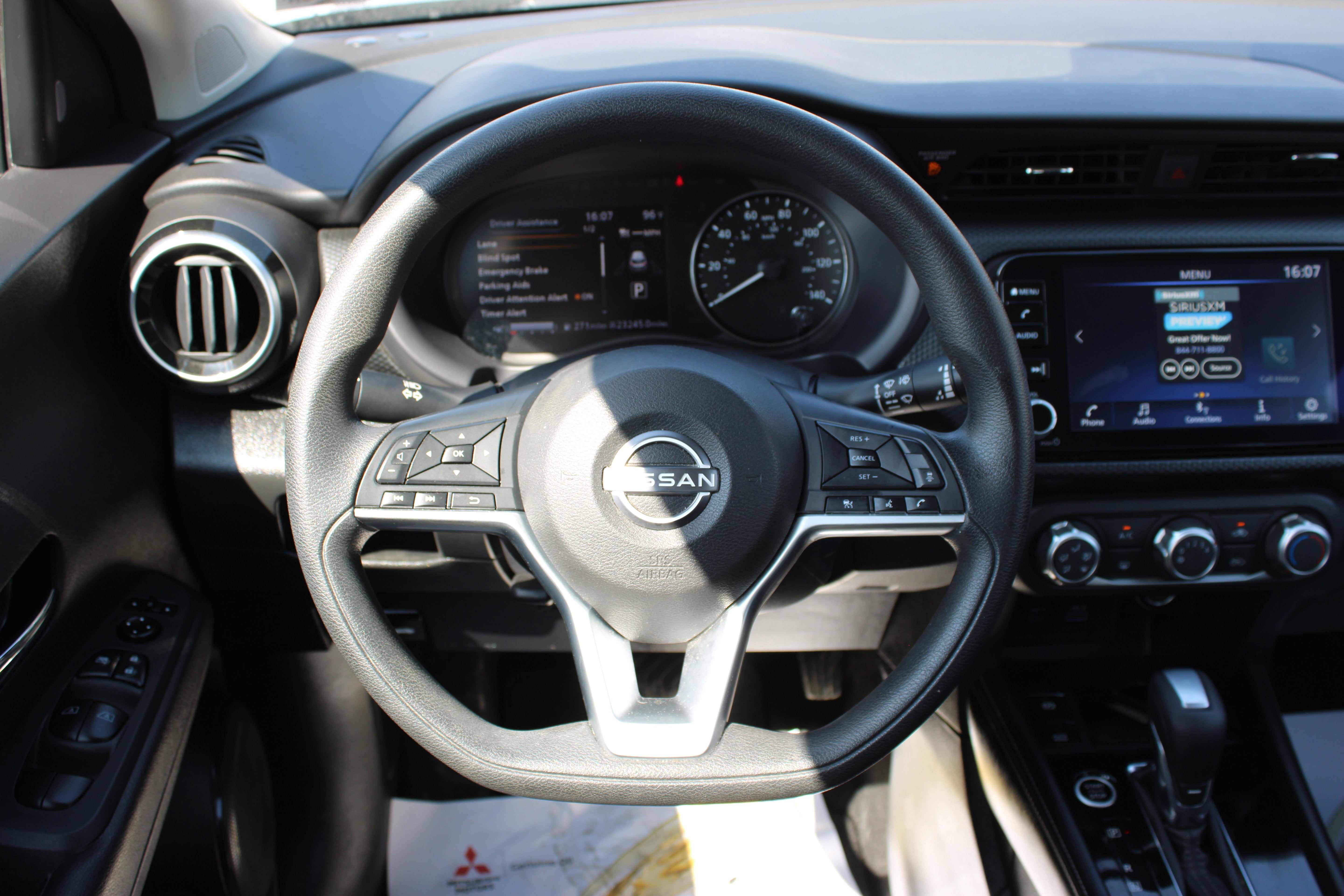 2023 Nissan Kicks SV