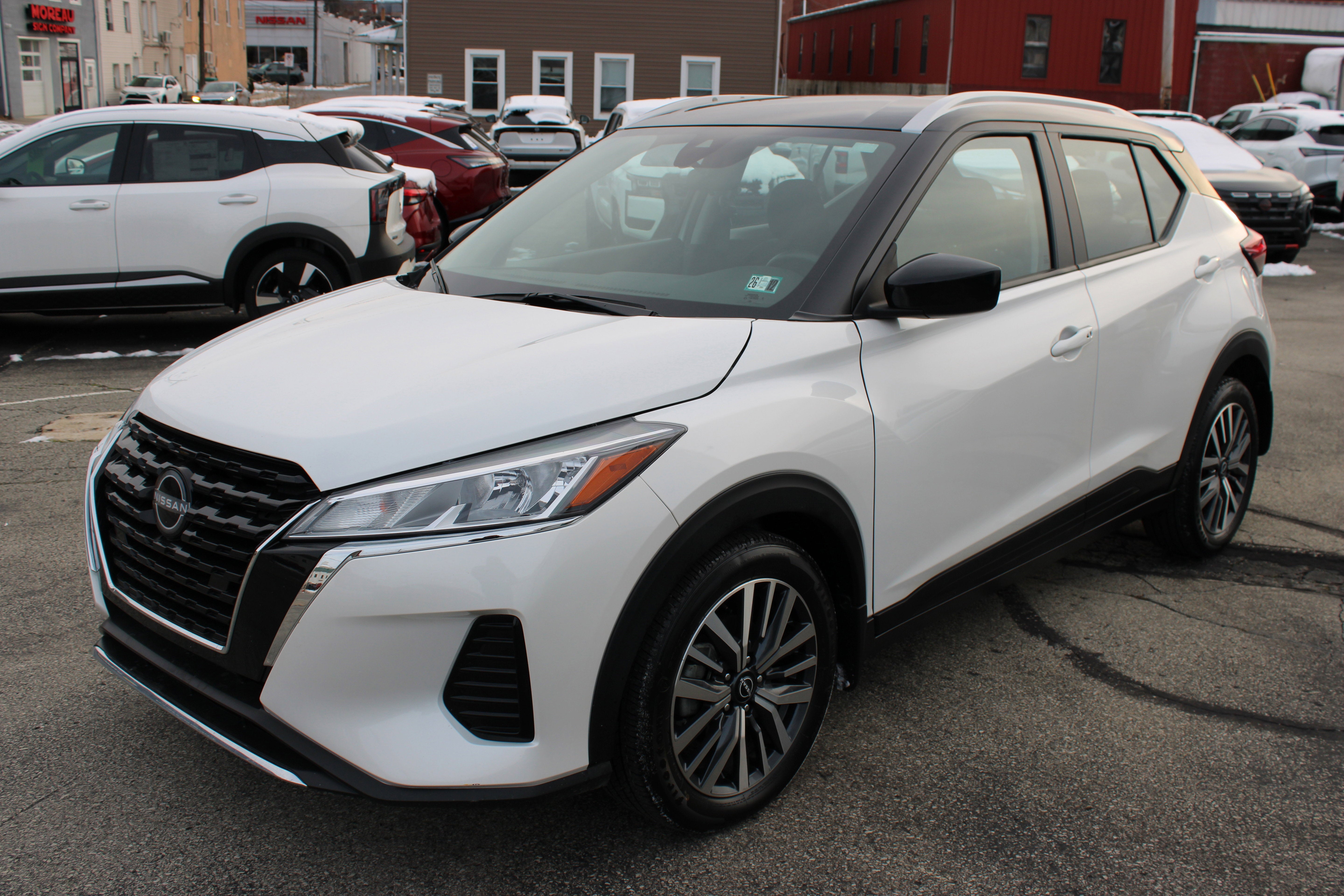 2024 Nissan Kicks SV